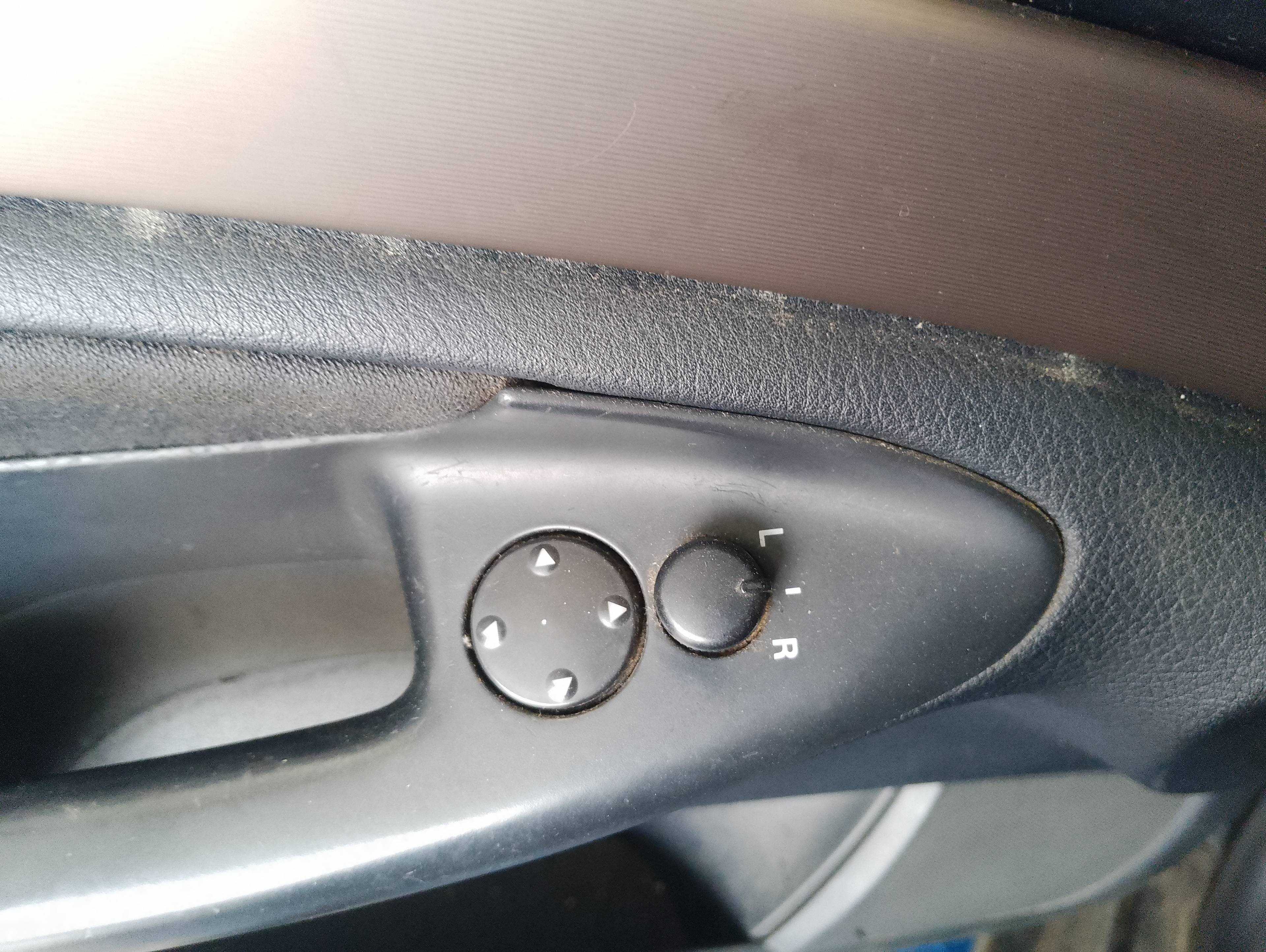 Recambio de mando retrovisor para audi a4 berlina (b5) 1.8 referencia OEM IAM   