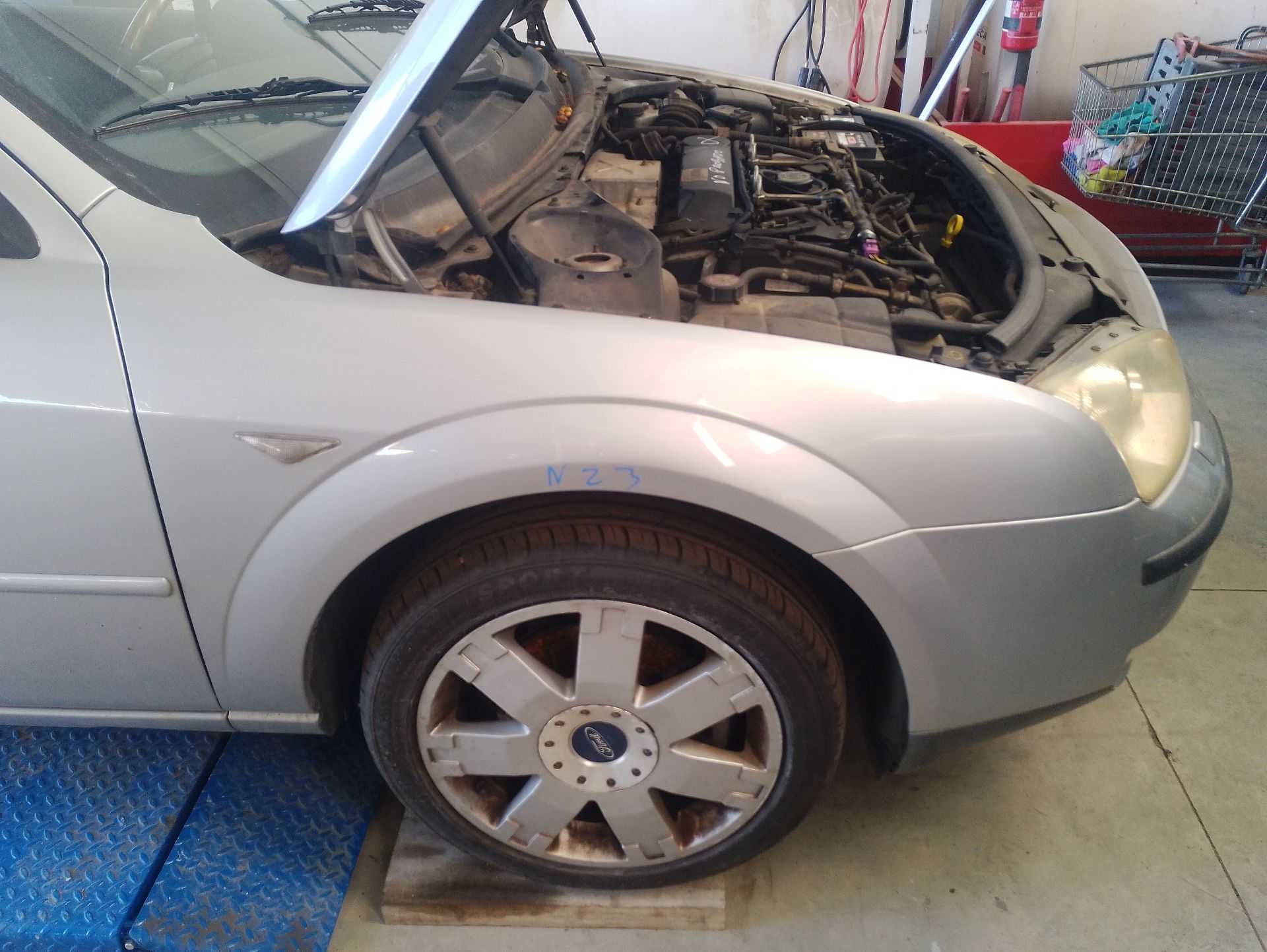 Recambio de aleta delantera derecha para ford mondeo iii (b5y) 2.0 tdci referencia OEM IAM   
