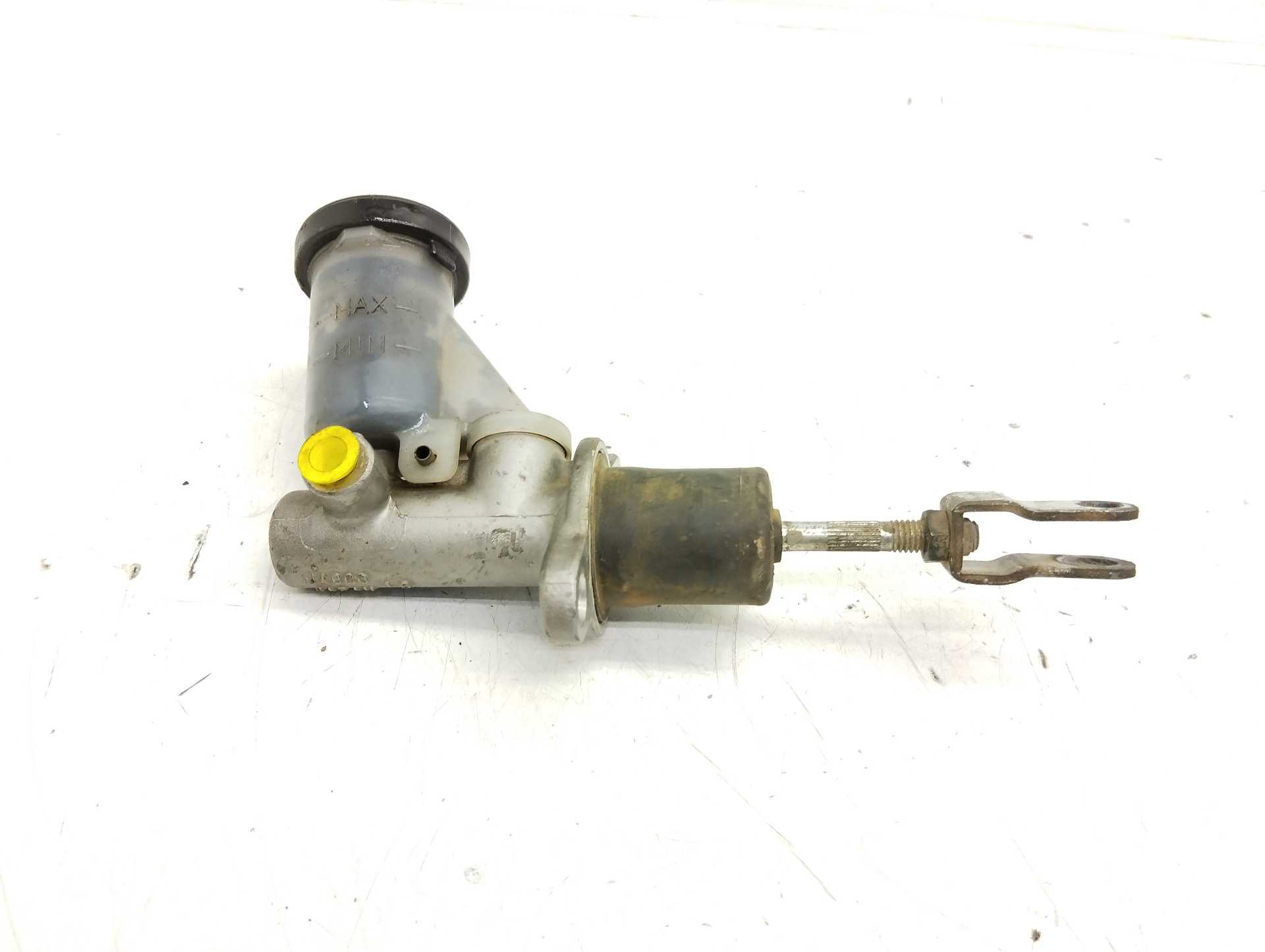 Recambio de bomba embrague para nissan terrano/terrano.ii (r20) aventura referencia OEM IAM  306107F000 