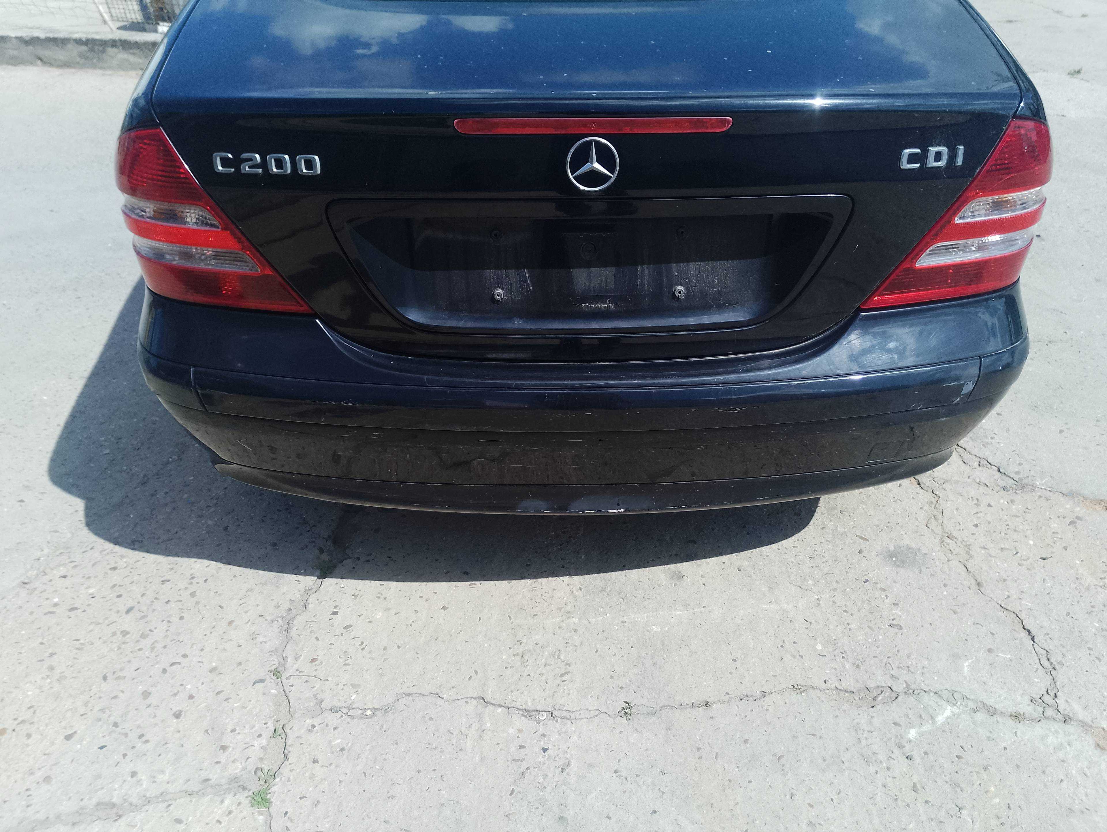 Recambio de paragolpes trasero para mercedes-benz clase c (w203) berlina 200 cdi (203.004) referencia OEM IAM   