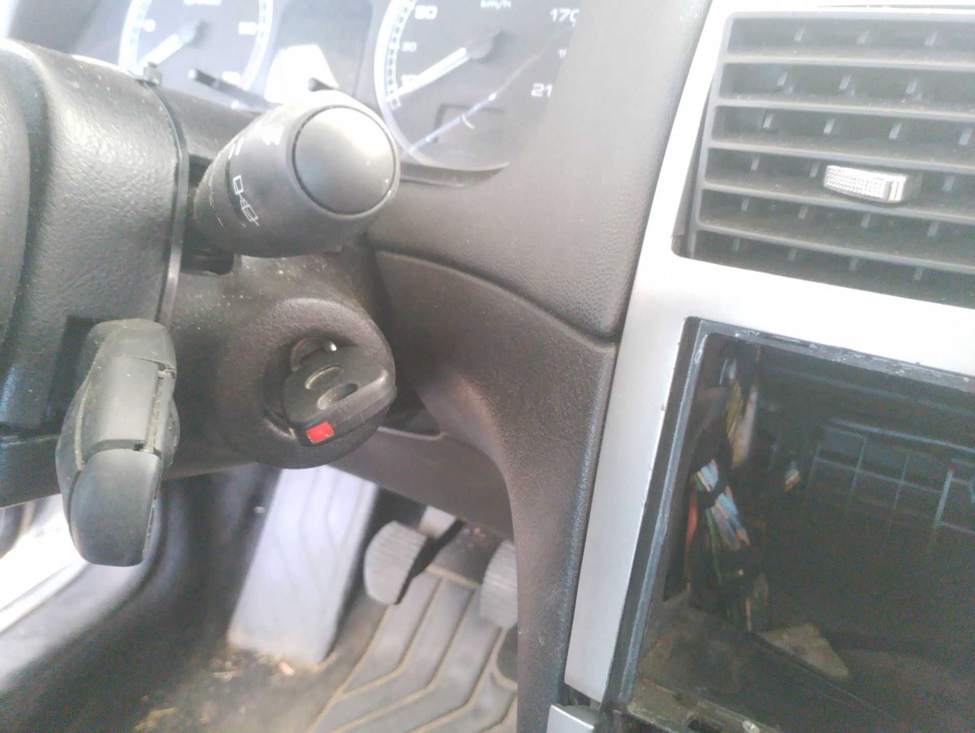 Recambio de conmutador de arranque para peugeot 307 break (3e) 2.0 hdi 110 referencia OEM IAM   