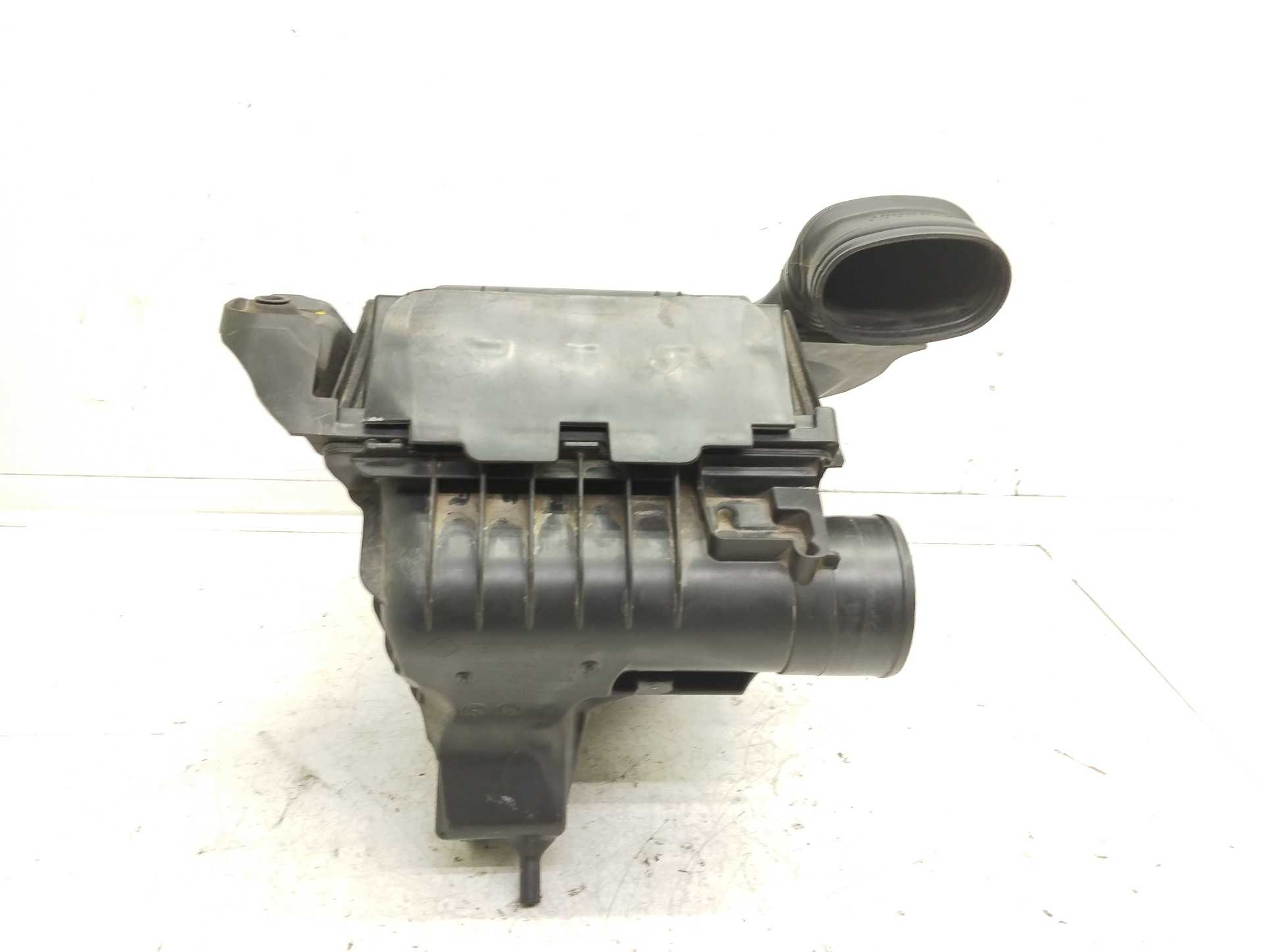 Recambio de caja filtro aire para renault scenic iv black edition referencia OEM IAM H8201557102 165006427R 1110254S02