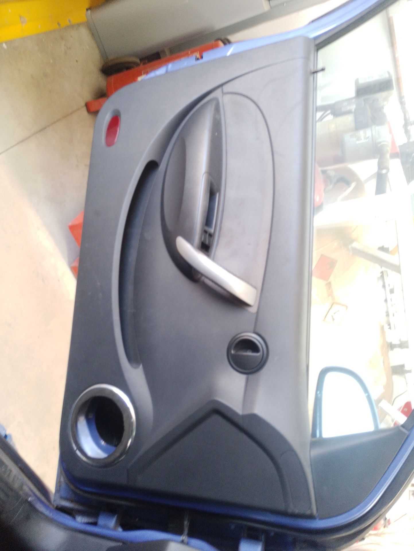 Recambio de guarnecido puerta delantera izquierda para chevrolet aveo / kalos hatchback (t250, t255) 1.4 referencia OEM IAM   