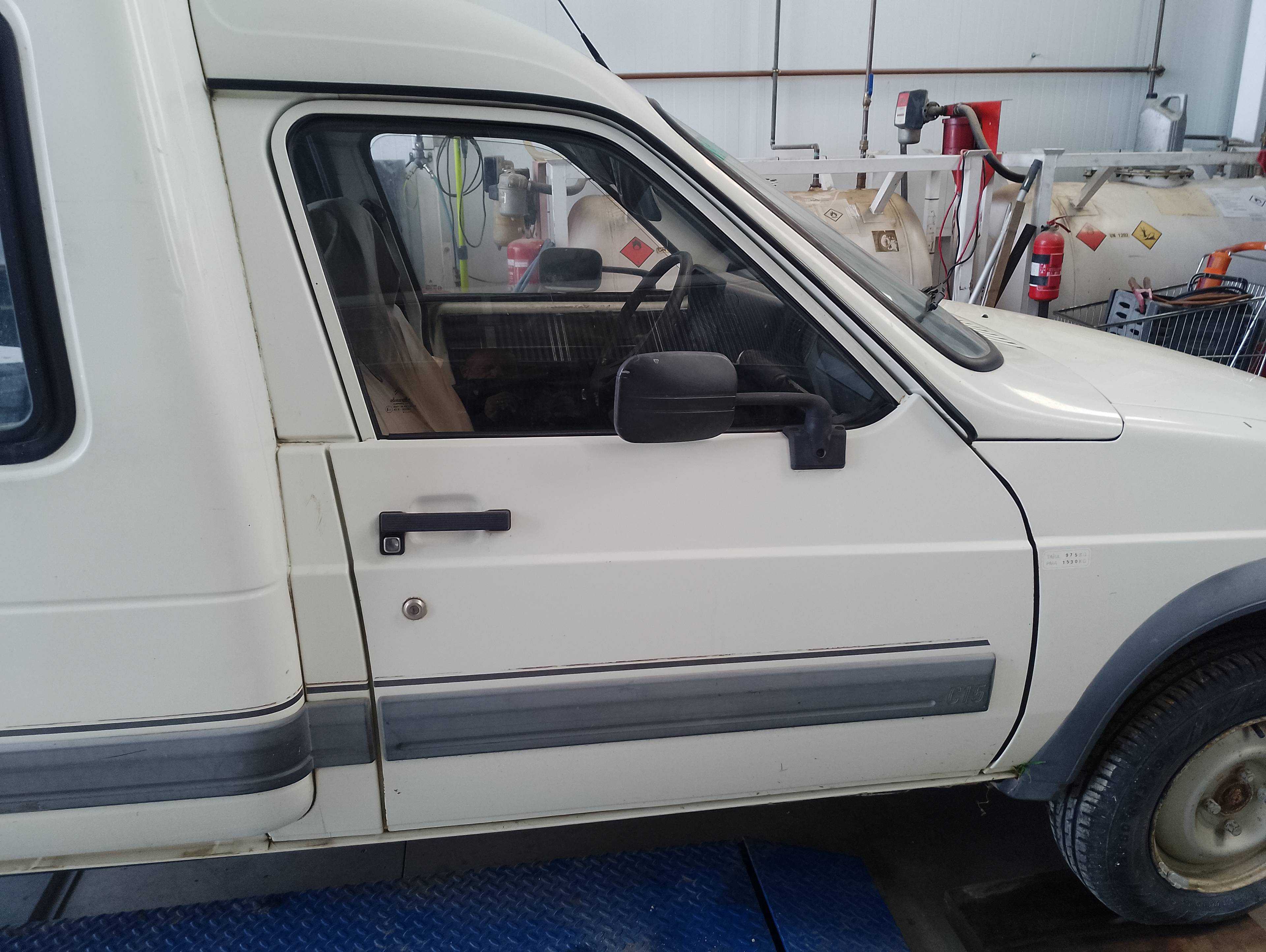 Recambio de puerta delantera derecha para citroën c15 referencia OEM IAM   