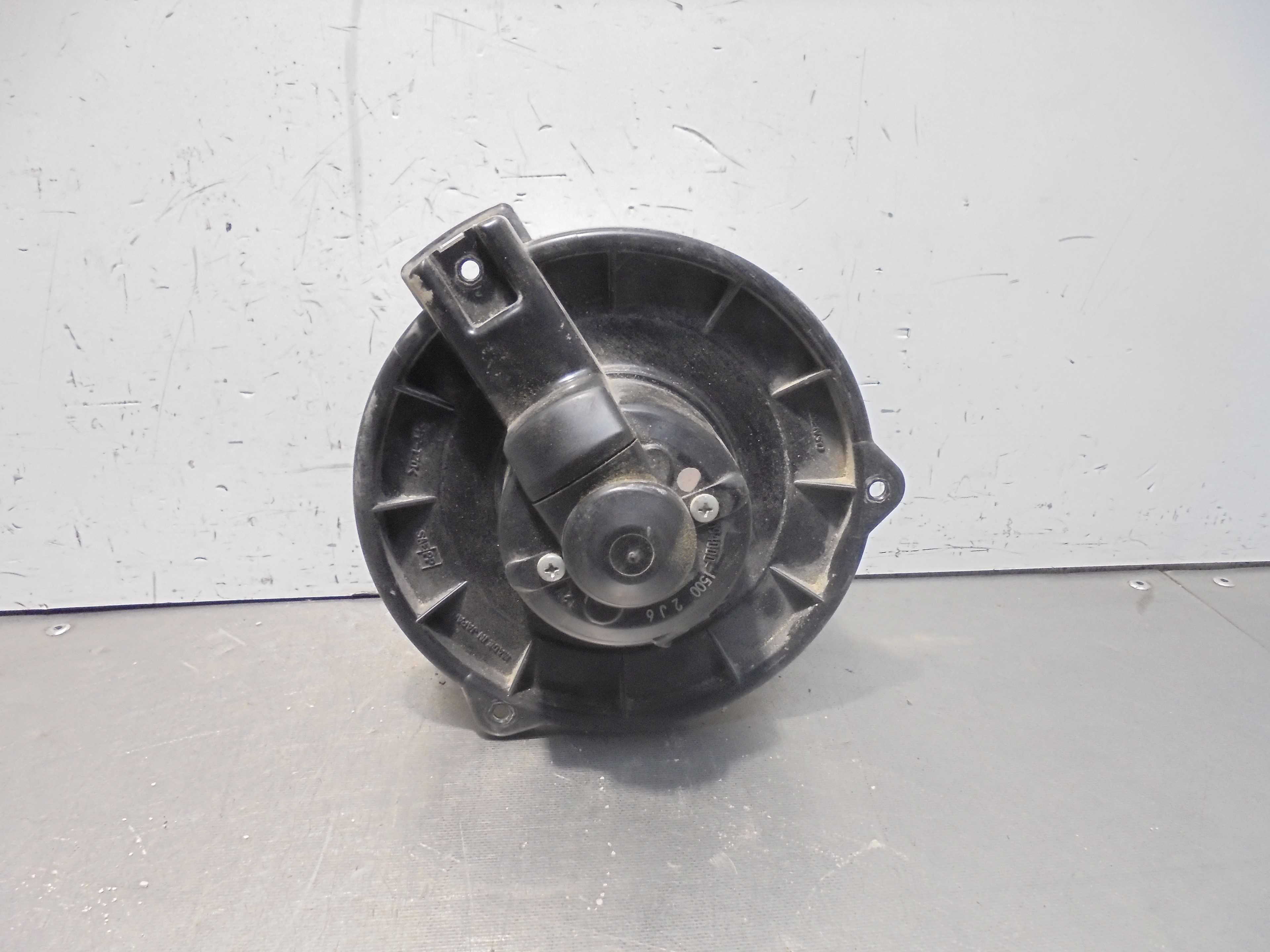 Recambio de motor calefaccion para toyota land cruiser (j12) 3.0 turbodiesel referencia OEM IAM 1940001500  
