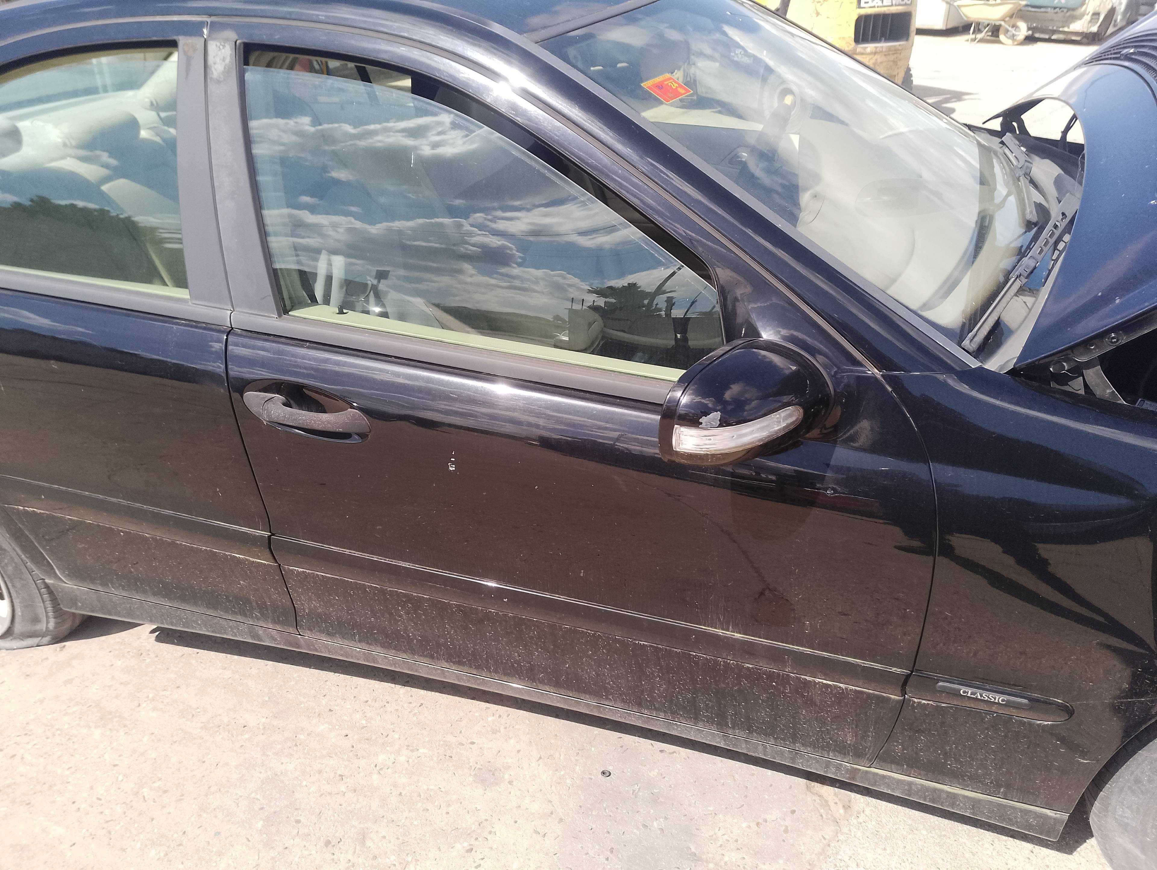 Recambio de puerta delantera derecha para mercedes-benz clase c (w203) berlina 200 cdi (203.004) referencia OEM IAM   