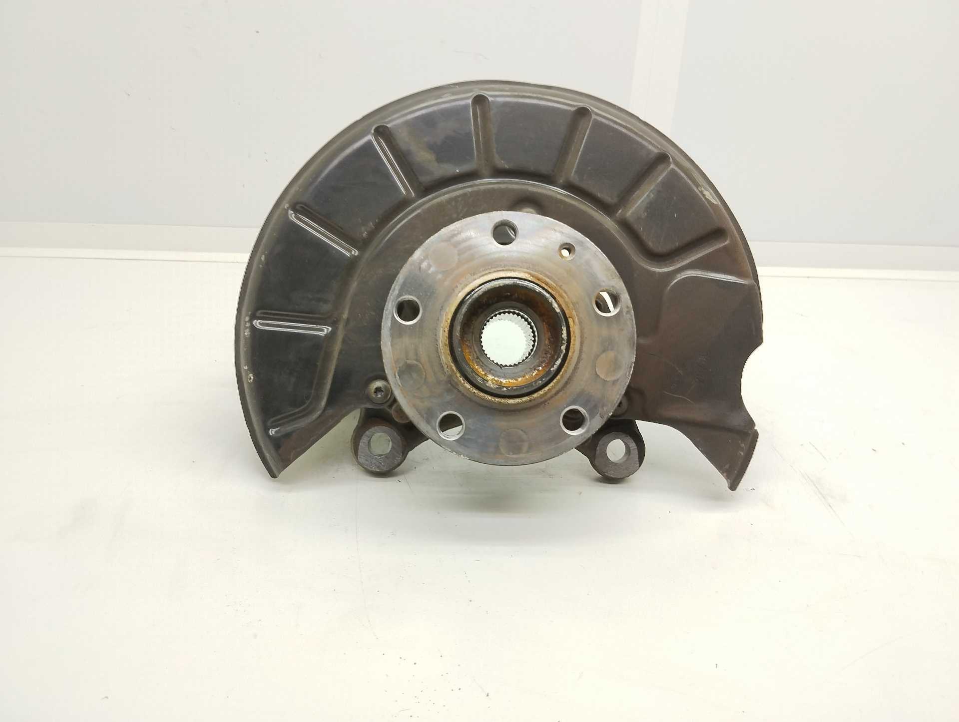 Recambio de mangueta delantera izquierda para volkswagen golf v berlina (1k1) gt referencia OEM IAM 1K0407621F  