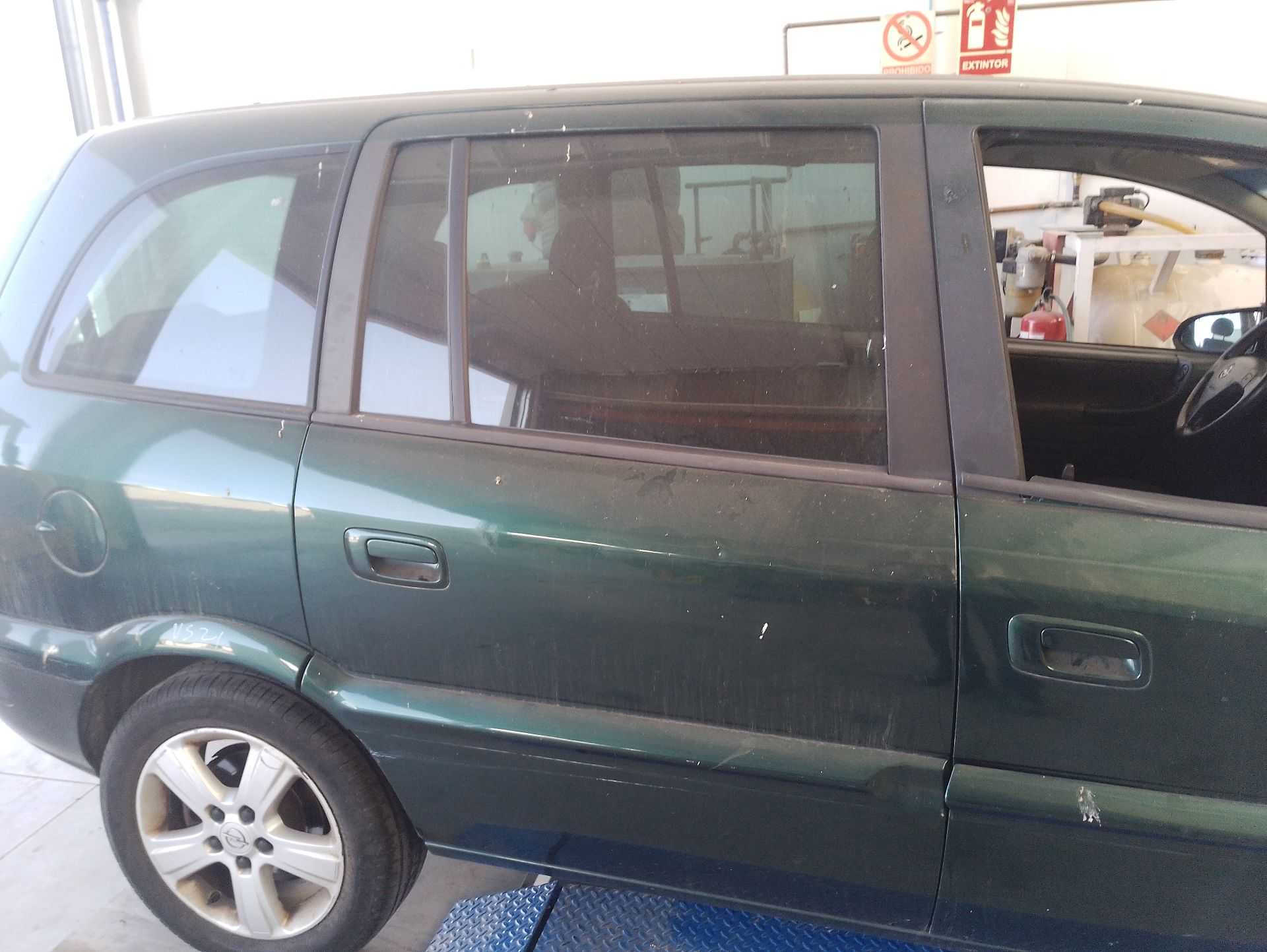 Recambio de puerta trasera derecha para opel zafira / zafira family b (a05) 1.8 (m75) referencia OEM IAM 13160995  