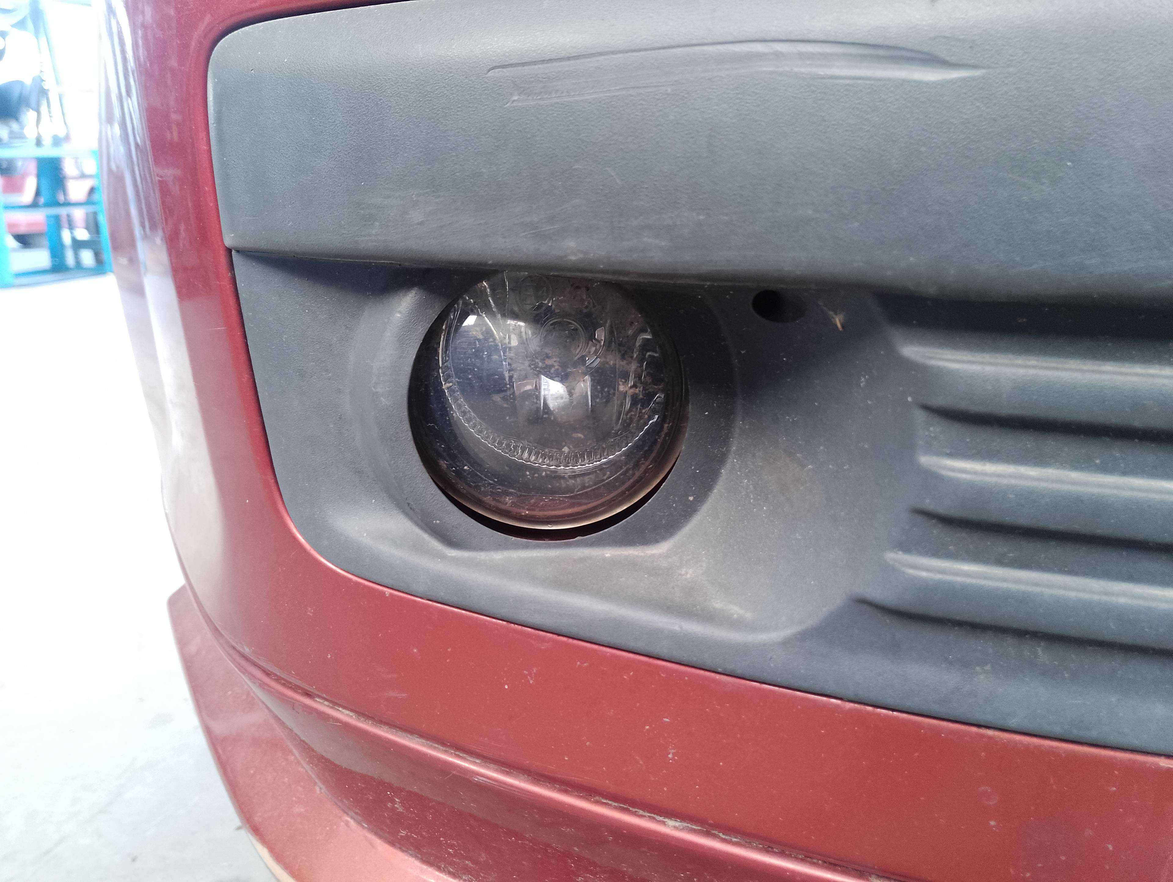 Recambio de faro antiniebla derecho para ford focus berlina (cap) ambiente (d) referencia OEM IAM   