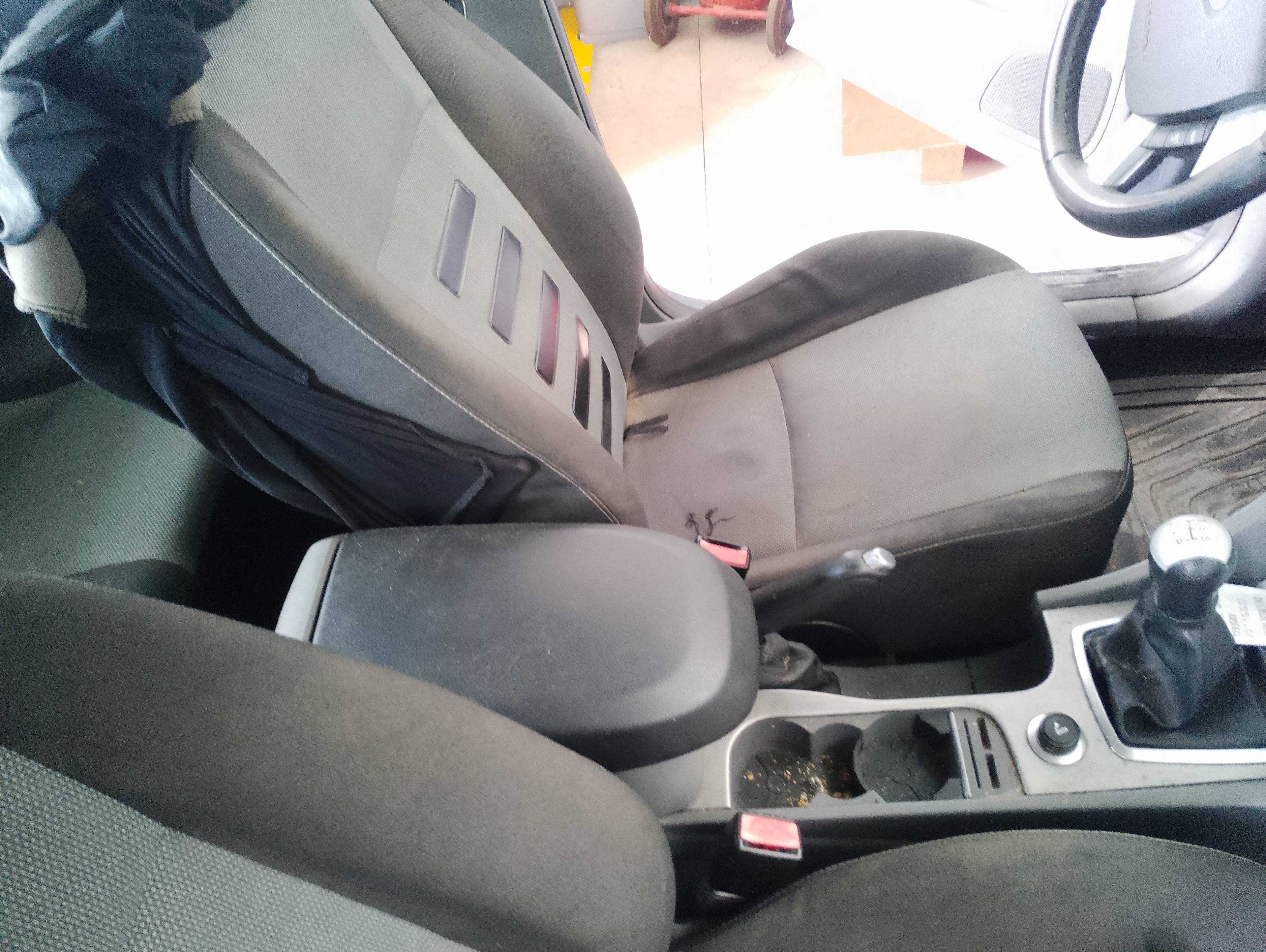 Recambio de asiento delantero izquierdo para ford focus berlina (cap) ambiente (d) referencia OEM IAM   