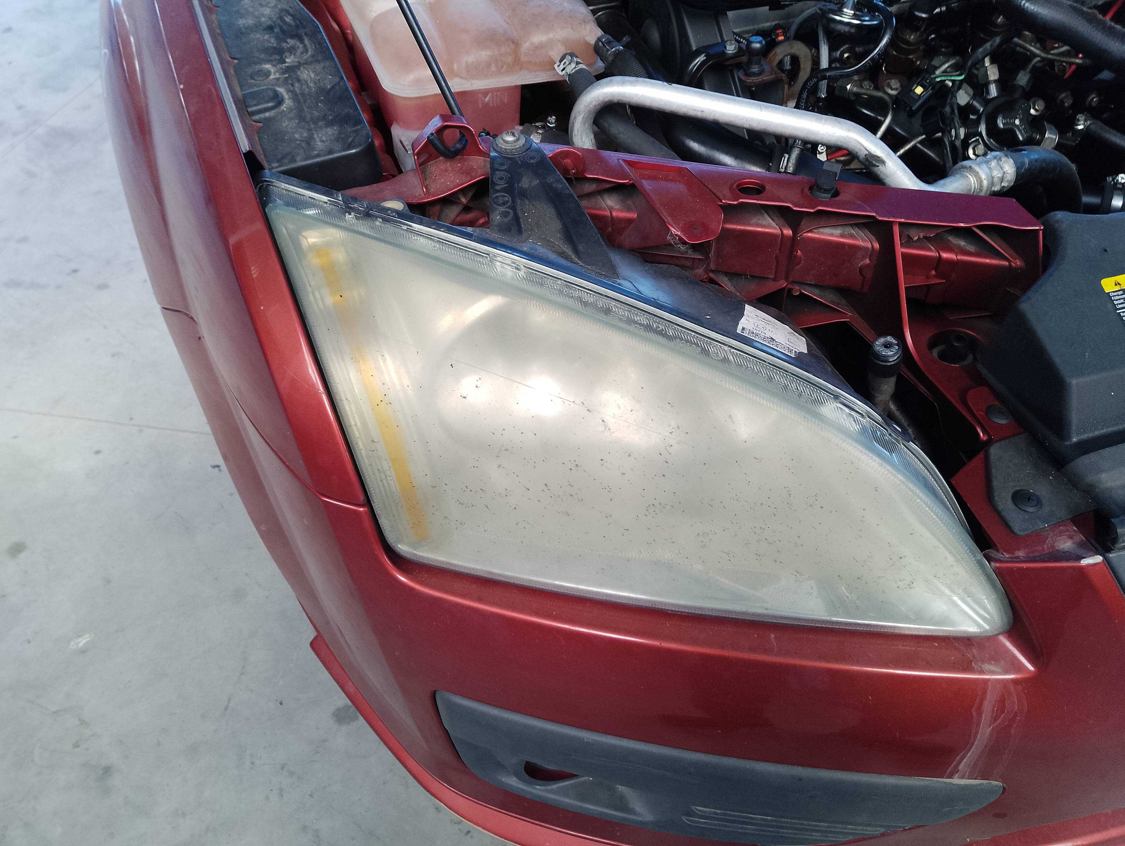 Recambio de faro derecho para ford focus berlina (cap) ambiente (d) referencia OEM IAM   