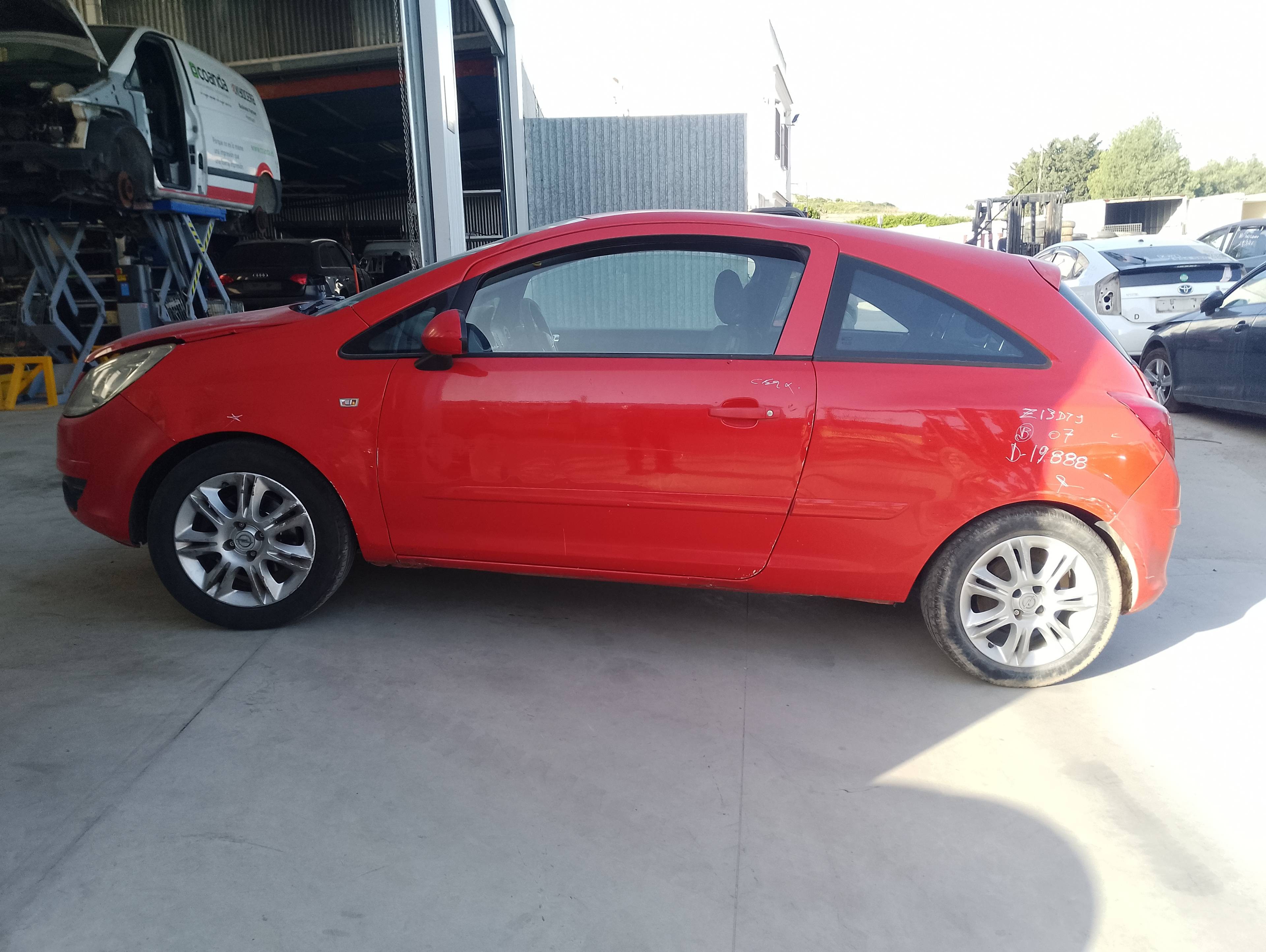 opel corsa d del año 2007