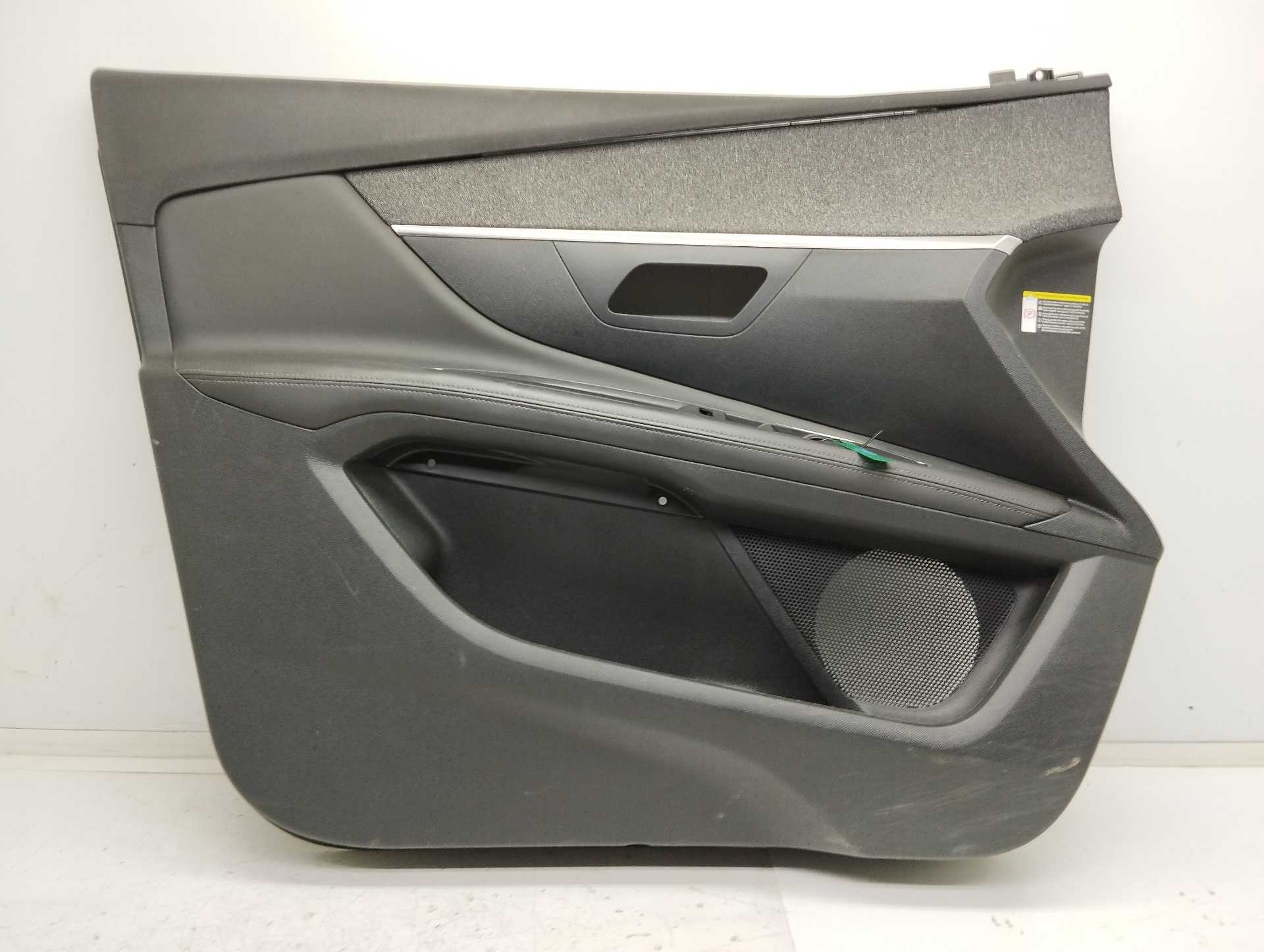 Recambio de guarnecido puerta delantera izquierda para peugeot 3008 active referencia OEM IAM 9810511977  
