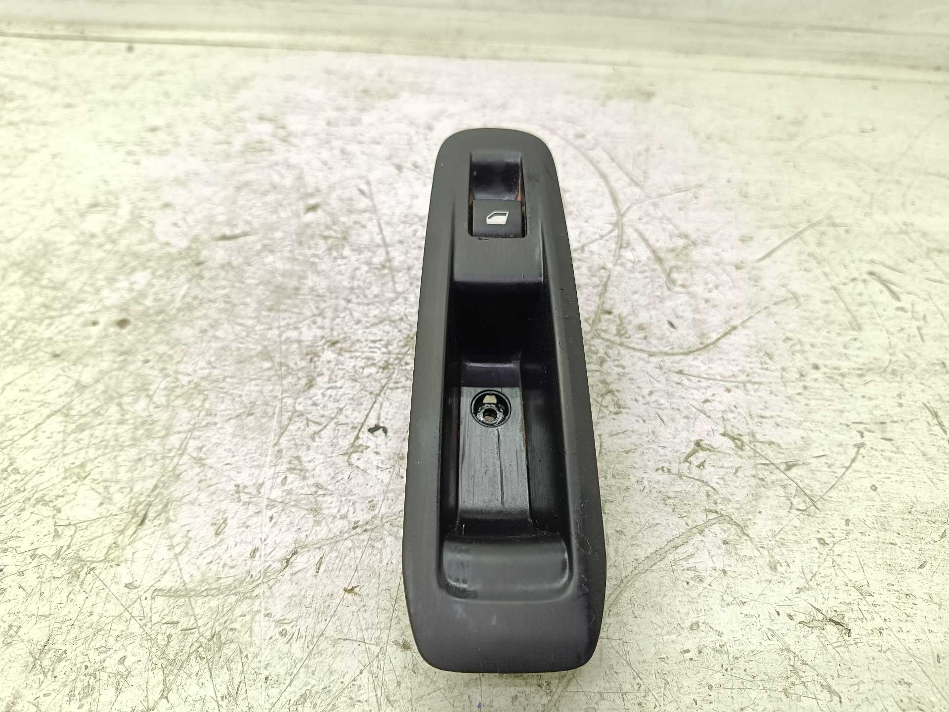 Recambio de mando elevalunas trasero izquierdo para peugeot 308 active referencia OEM IAM 96762292ZD  