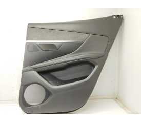 Recambio de guarnecido puerta trasera derecha para peugeot 3008 active referencia OEM IAM 9810516277  