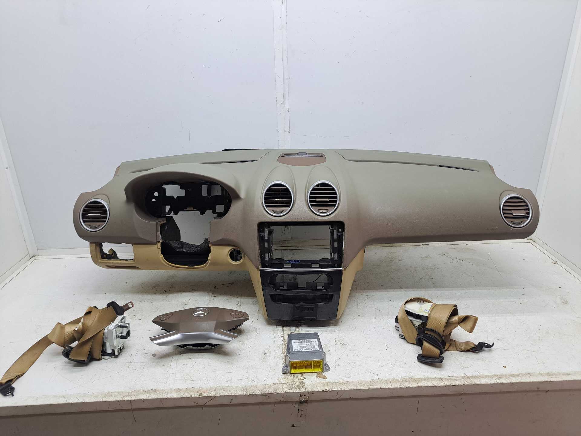 Recambio de kit airbag para mercedes-benz clase gl (x164) 350 bluetec (164.824) referencia OEM IAM A2648205585 a2518600805 