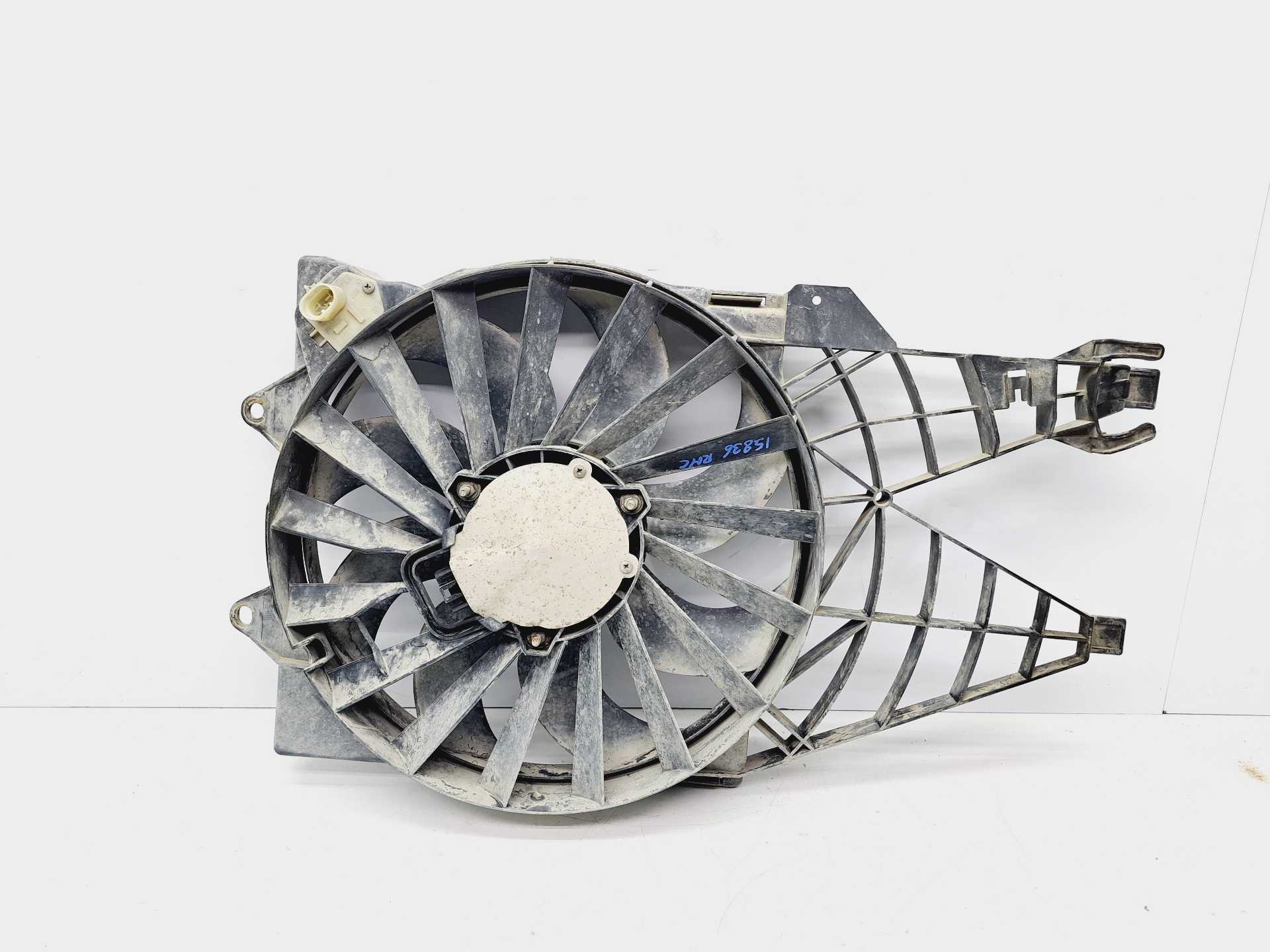 Recambio de electroventilador para fiat linea (110) 1.3 16v jtd cat referencia OEM IAM 51785235  
