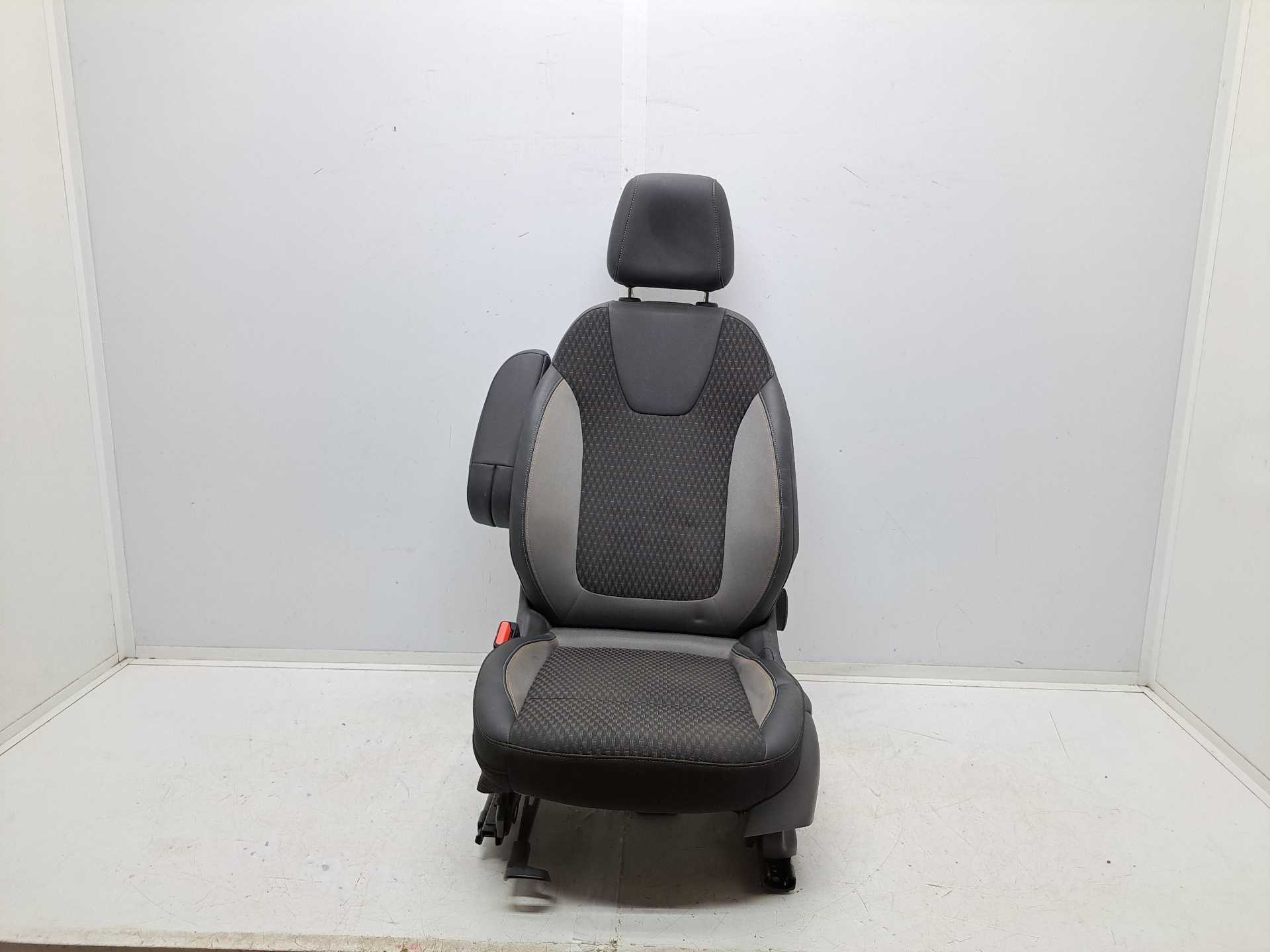 Recambio de asiento delantero izquierdo para opel crossland x design line referencia OEM IAM   