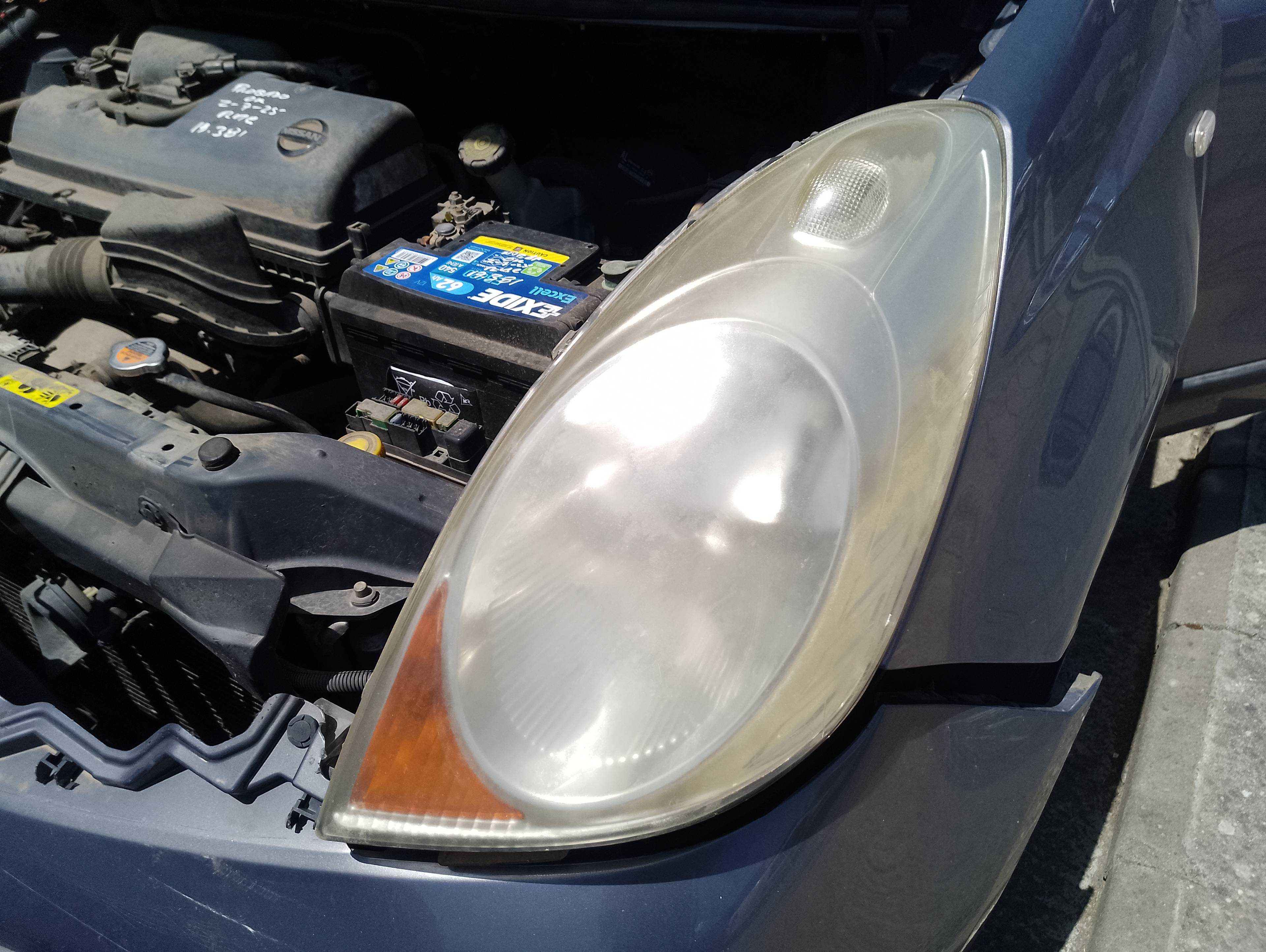 Recambio de faro izquierdo para nissan note (e11e) acenta referencia OEM IAM   