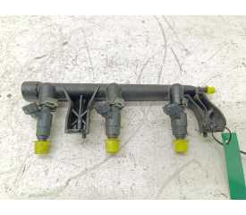 Recambio de rampa inyectora para peugeot 208 style referencia OEM IAM 9816955780  