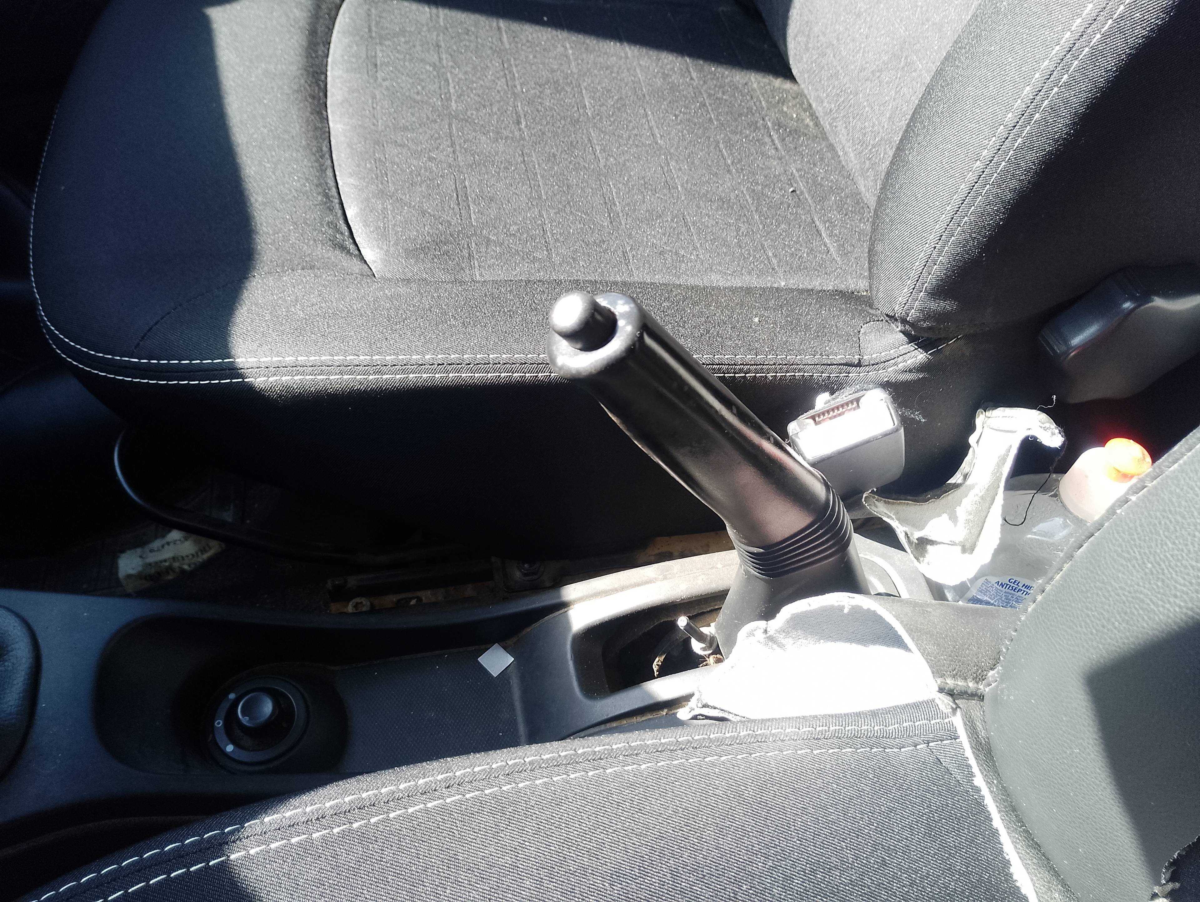 Recambio de palanca freno para dacia duster ambiance 4x2 referencia OEM IAM   