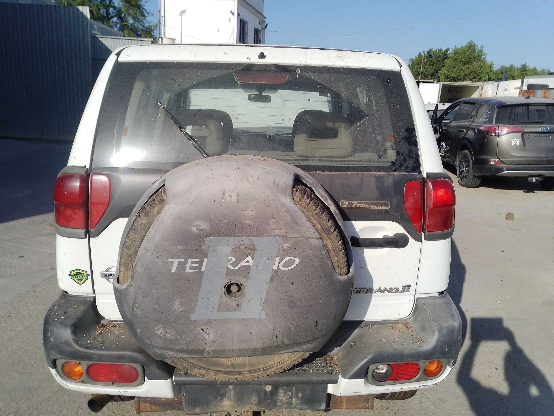 Recambio de porton trasero para nissan terrano ii (r20) 2.7 tdi 4wd referencia OEM IAM 901007F030  