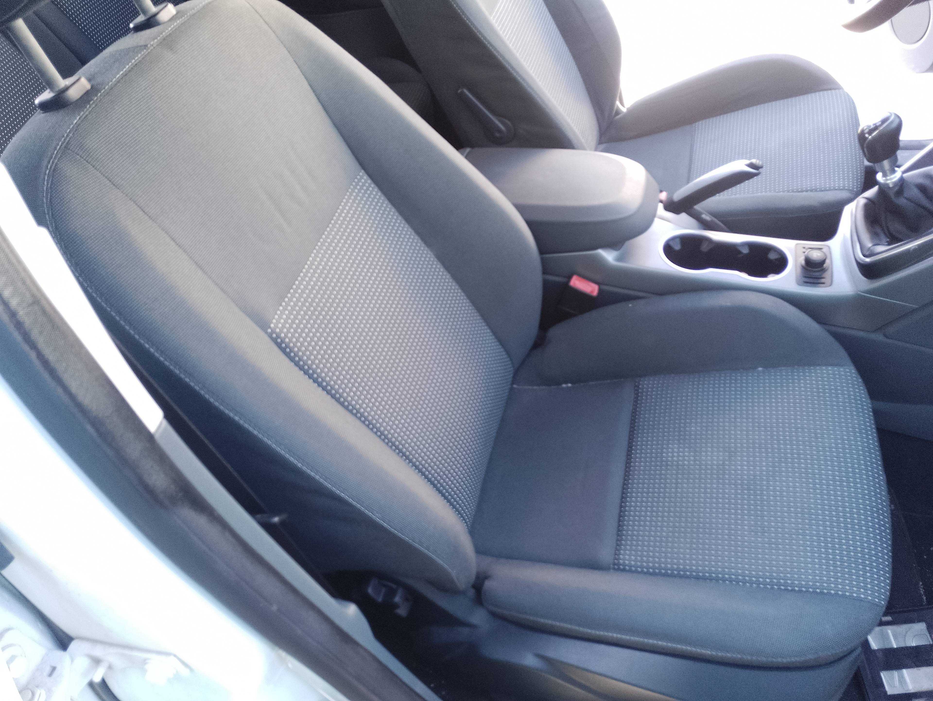 Recambio de asiento delantero derecho para ford c-max trend referencia OEM IAM   