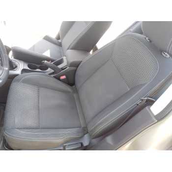 ASIENTO DELANTERO IZQUIERDO 