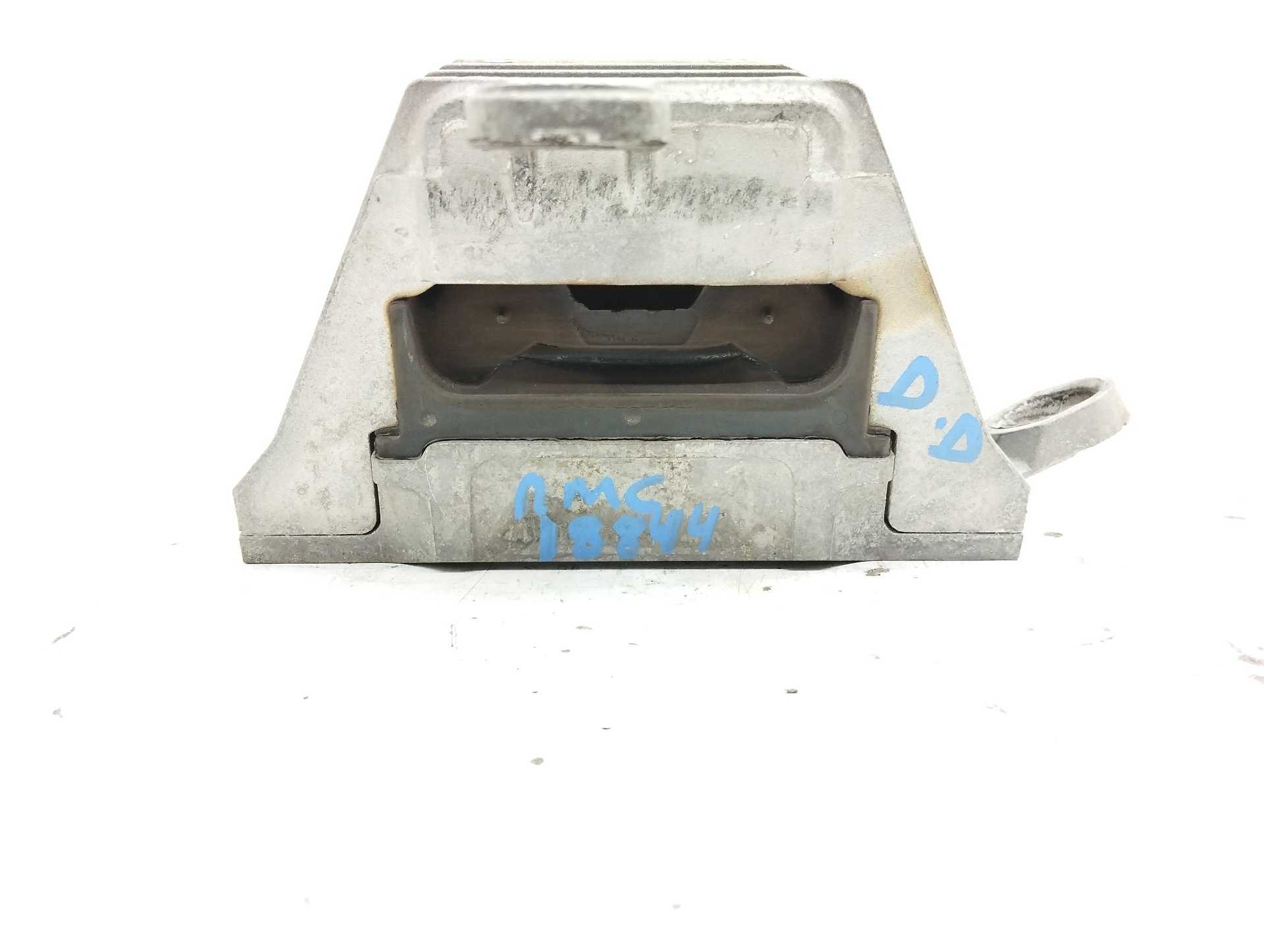 Recambio de soporte motor derecho para opel insignia berlina selective referencia OEM IAM 22992957  