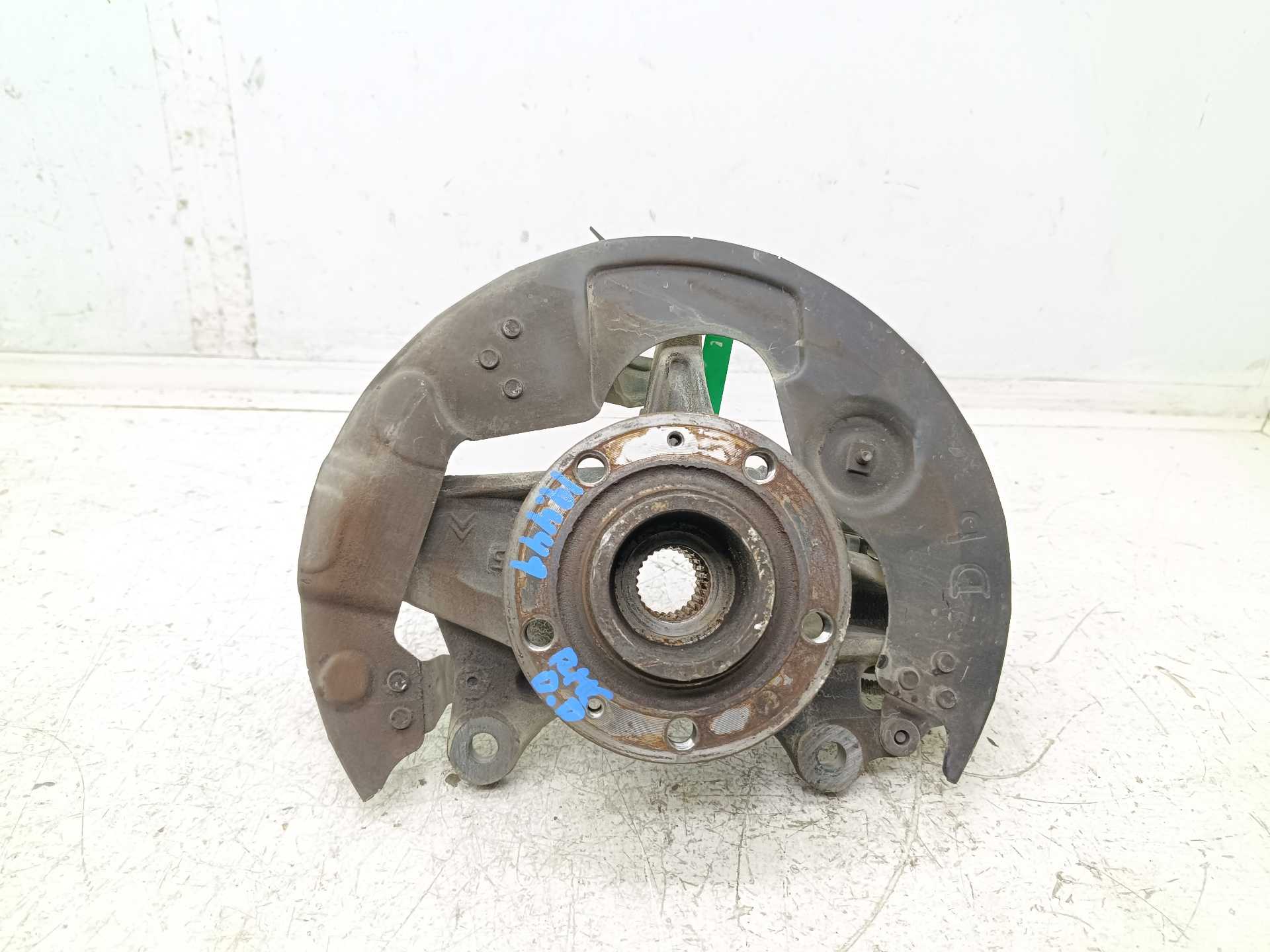 Recambio de mangueta delantera derecha para peugeot 308 active referencia OEM IAM 9806779480  