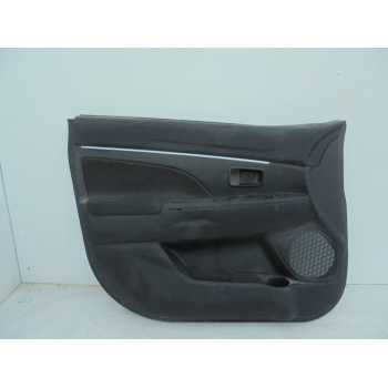 GUARNECIDO PUERTA DELANTERA IZQUIERDA 7221B203XA 