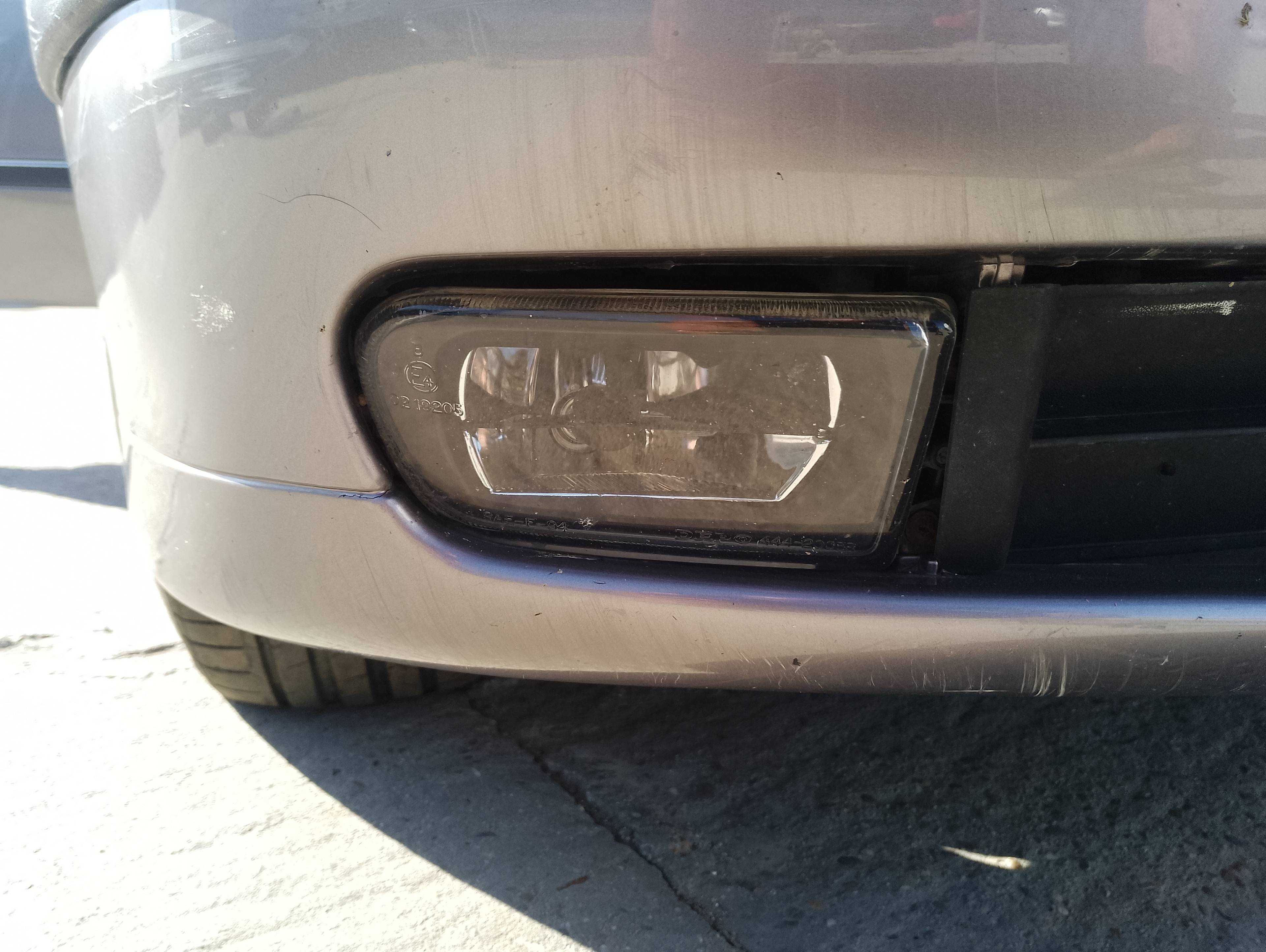 Recambio de faro antiniebla derecho para bmw serie 5 berlina (e39) 523i referencia OEM IAM   