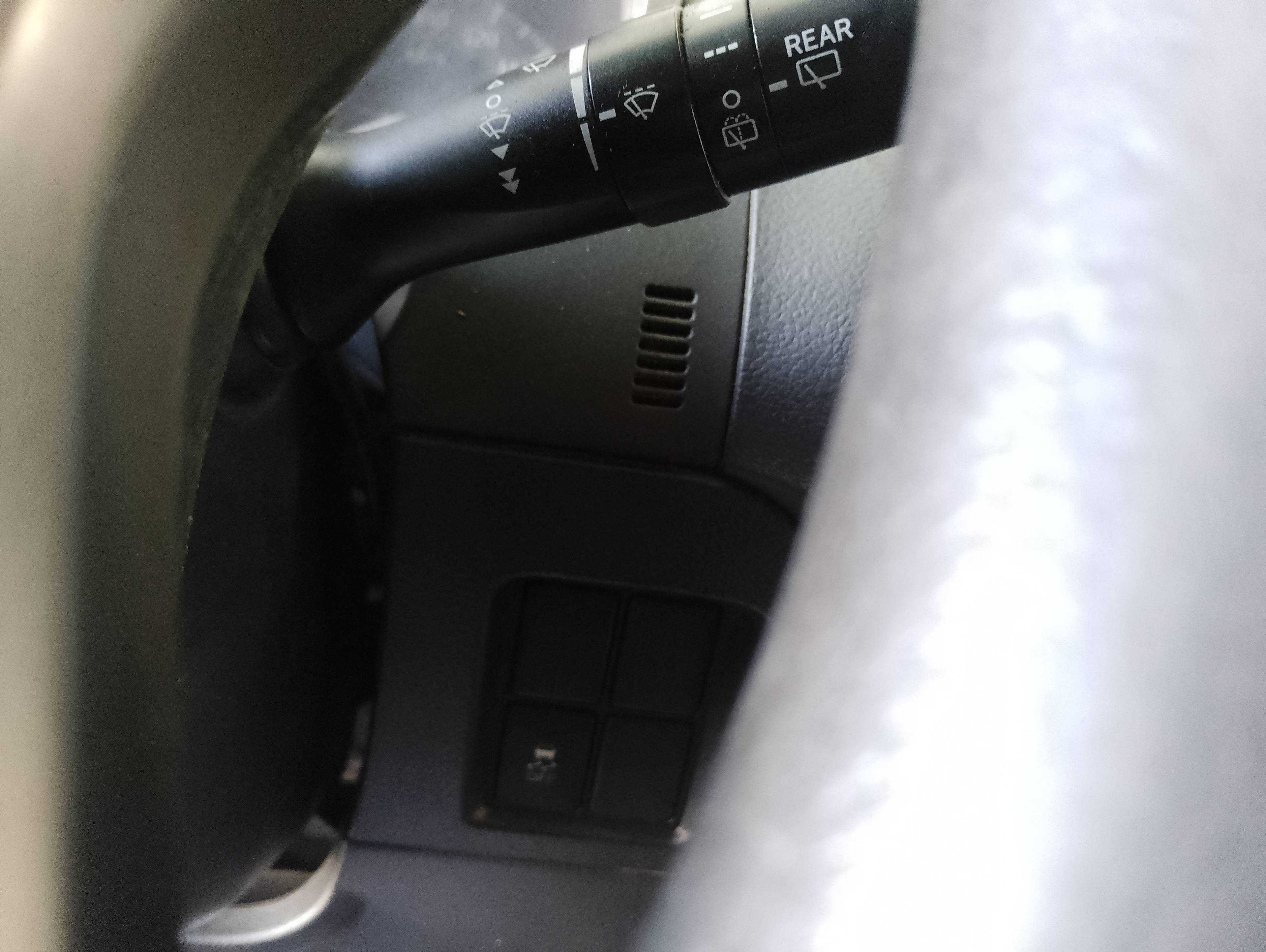 Recambio de mando limpia para toyota land cruiser (j15) referencia OEM IAM   