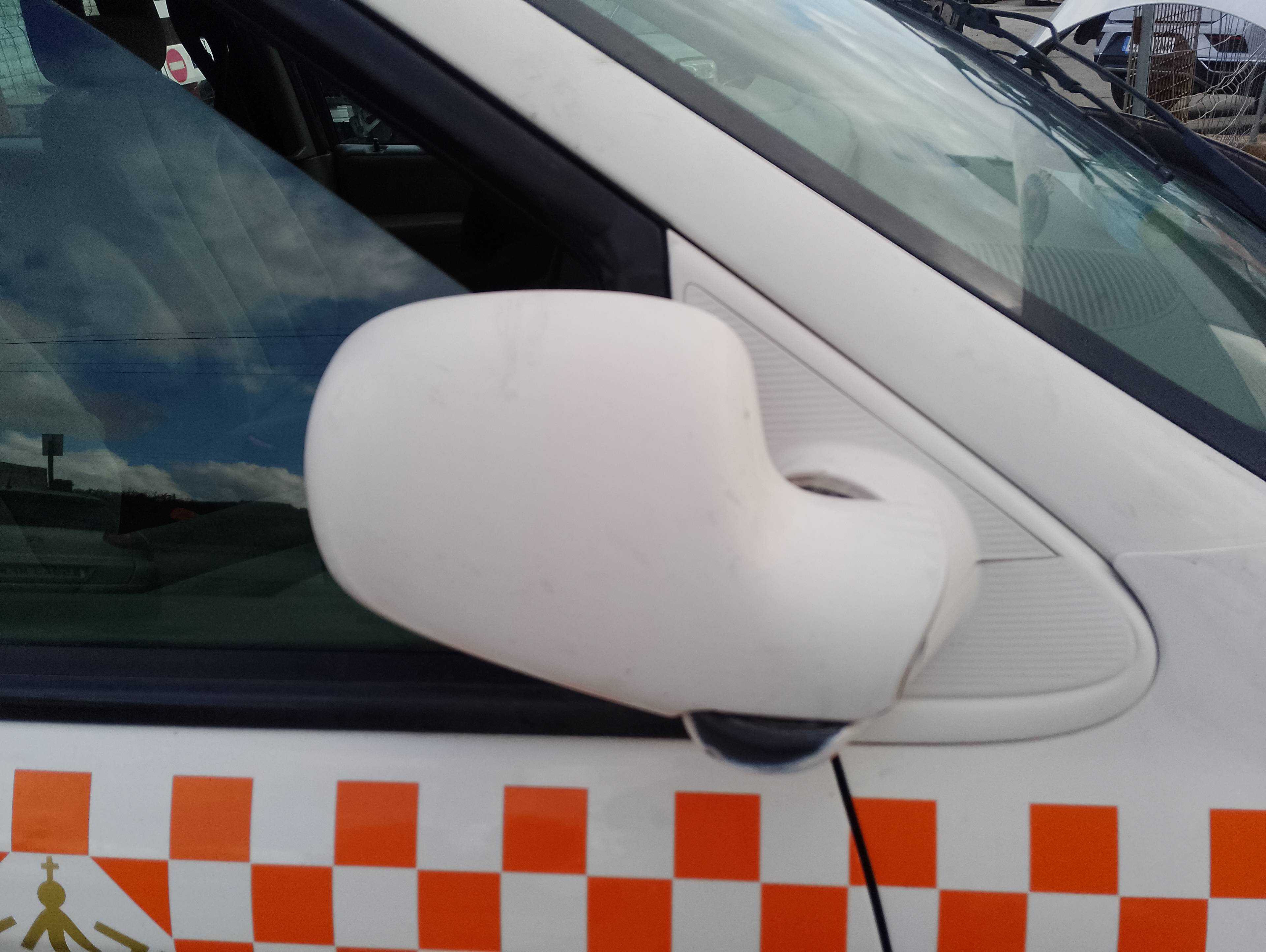 Recambio de retrovisor derecho para chrysler voyager (rg) referencia OEM IAM   