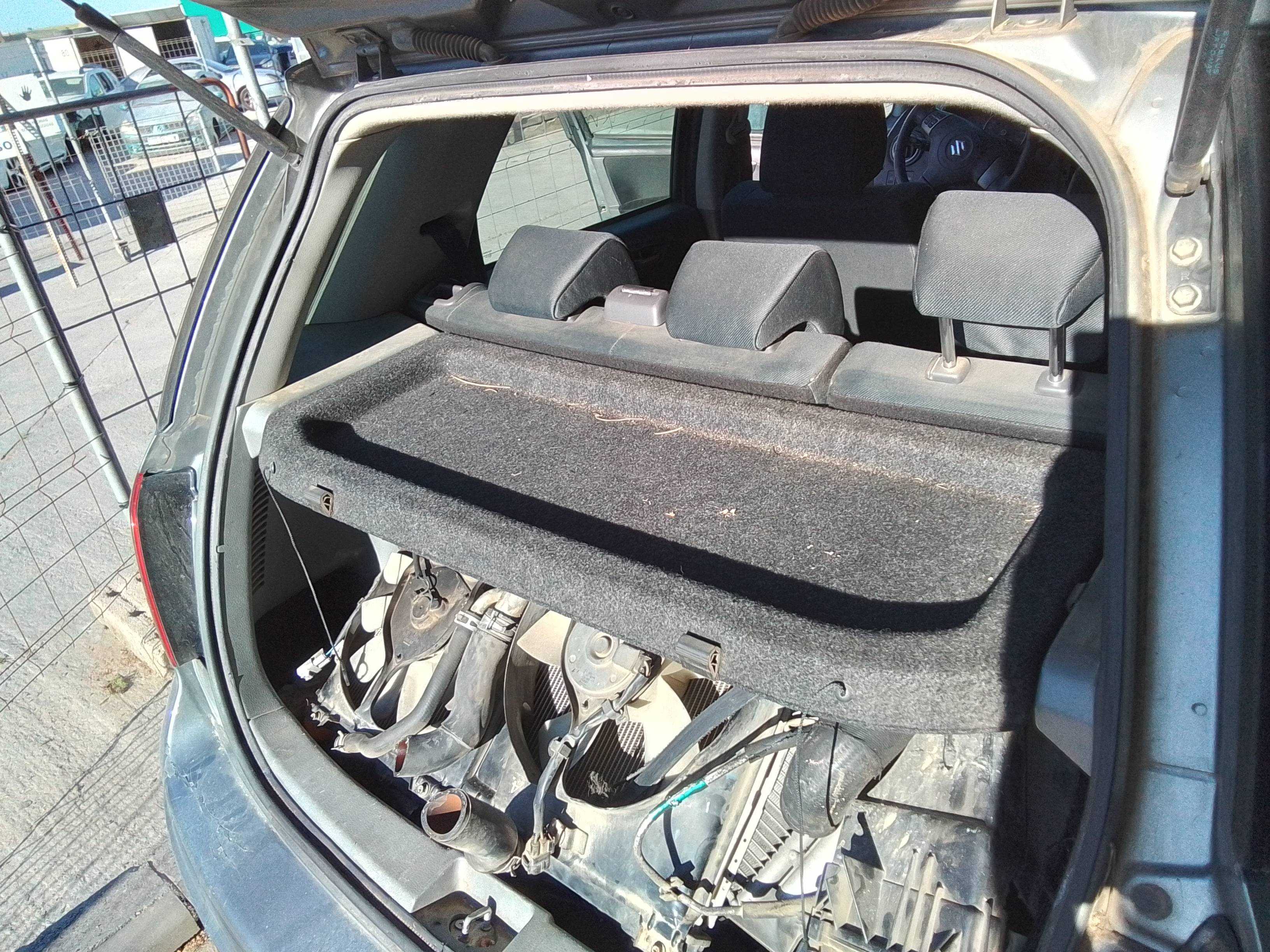 Recambio de bandeja trasera para suzuki sx4 rw (ey) gl+ referencia OEM IAM   