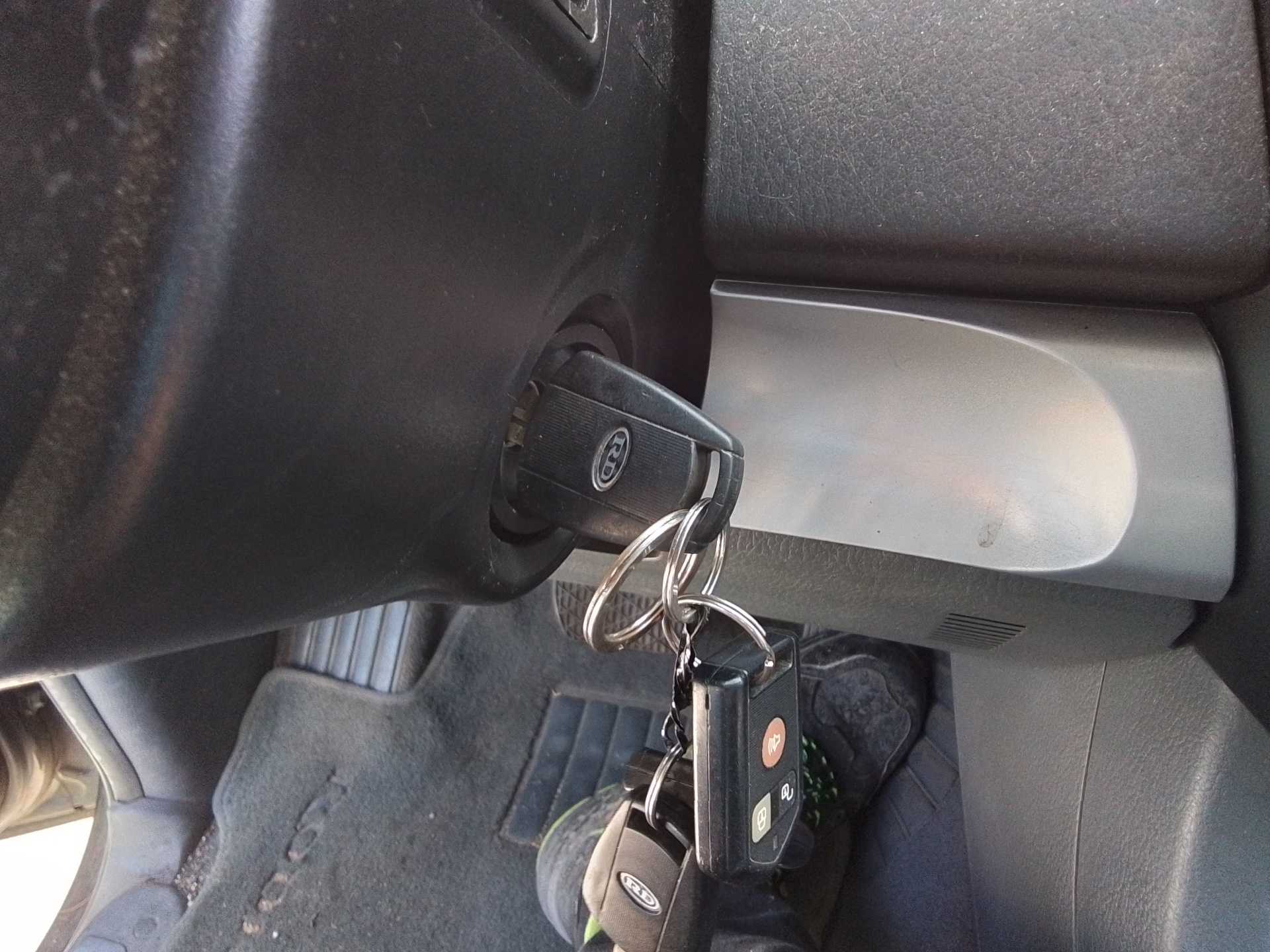 Recambio de conmutador de arranque para ssangyong rodius xdi referencia OEM IAM   