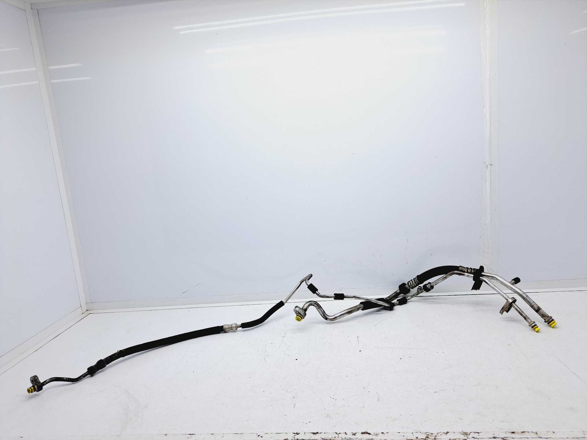 Recambio de tubos aire acondicionado para audi a4 berlina (8e) 2.0 tdi 16v (103kw) referencia OEM IAM 8E1260712AC  
