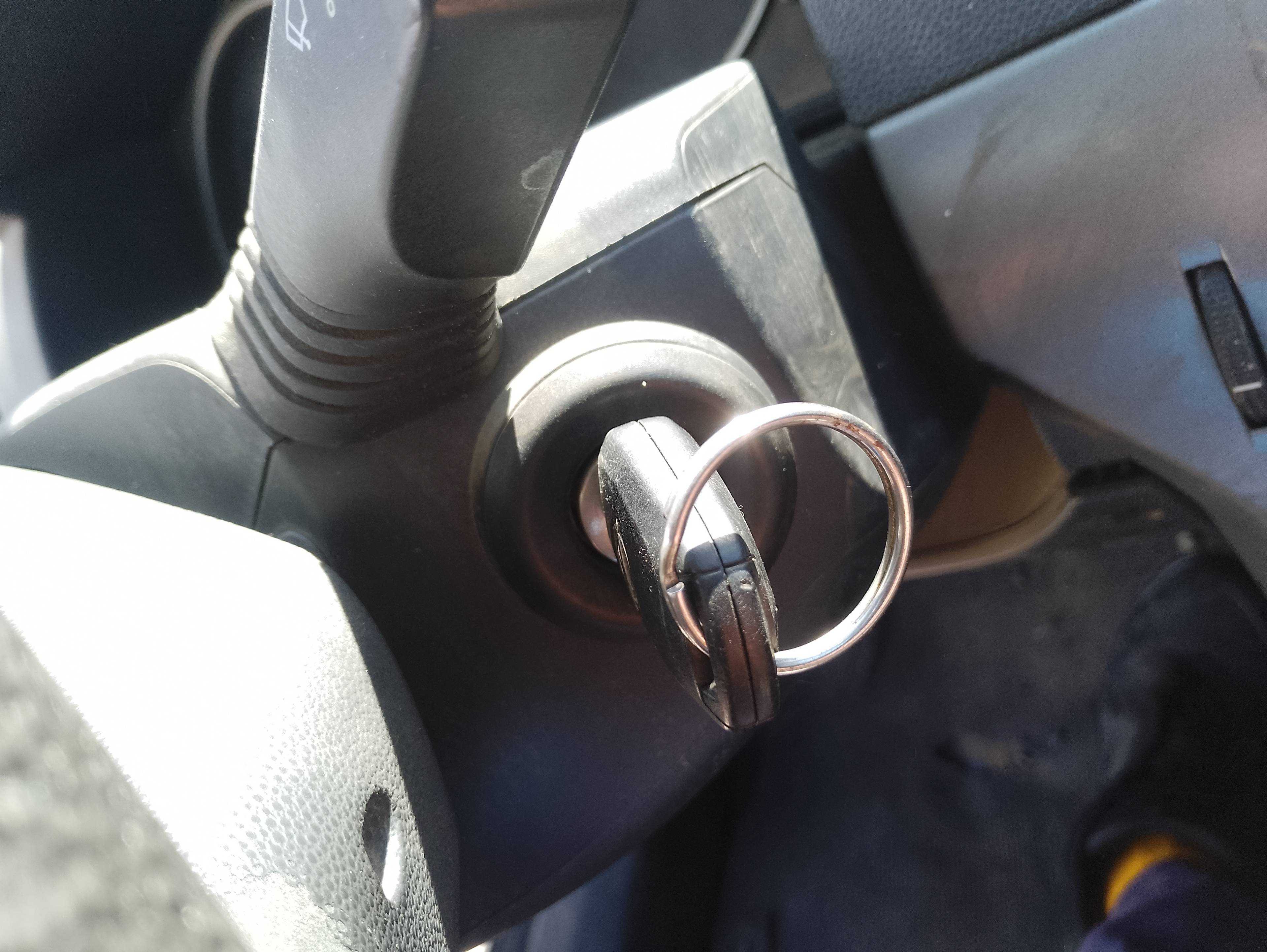Recambio de conmutador de arranque para opel astra h berlina cosmo referencia OEM IAM   