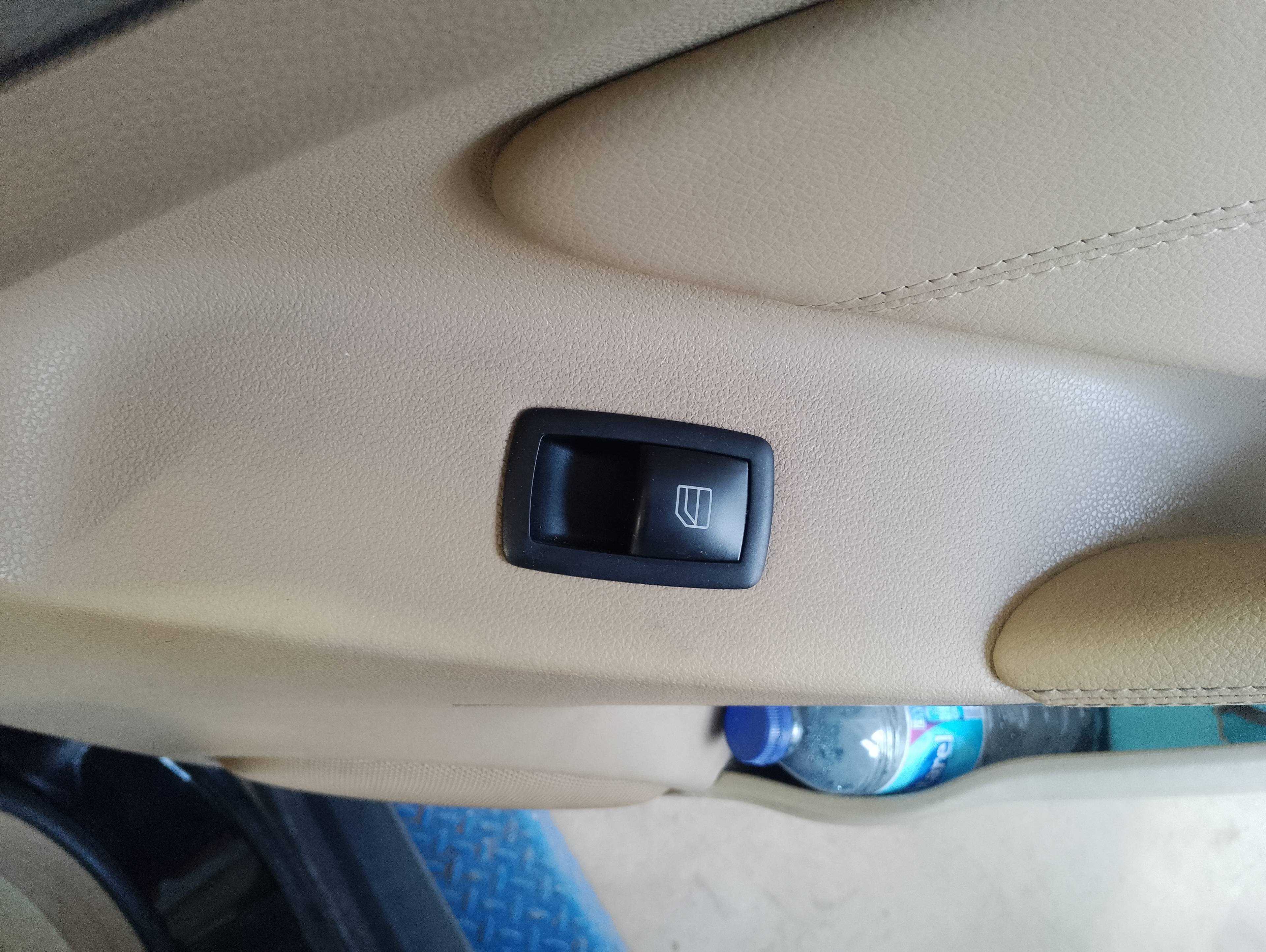 Recambio de mando elevalunas delantero derecho para mercedes-benz clase gl (x164) 350 bluetec (164.824) referencia OEM IAM   
