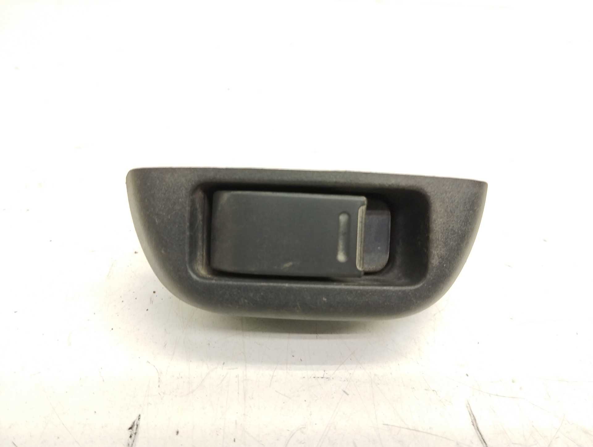 Recambio de mando elevalunas delantero izquierdo para fiat brava (182) 1.9 jtd cat referencia OEM IAM 742820H010  