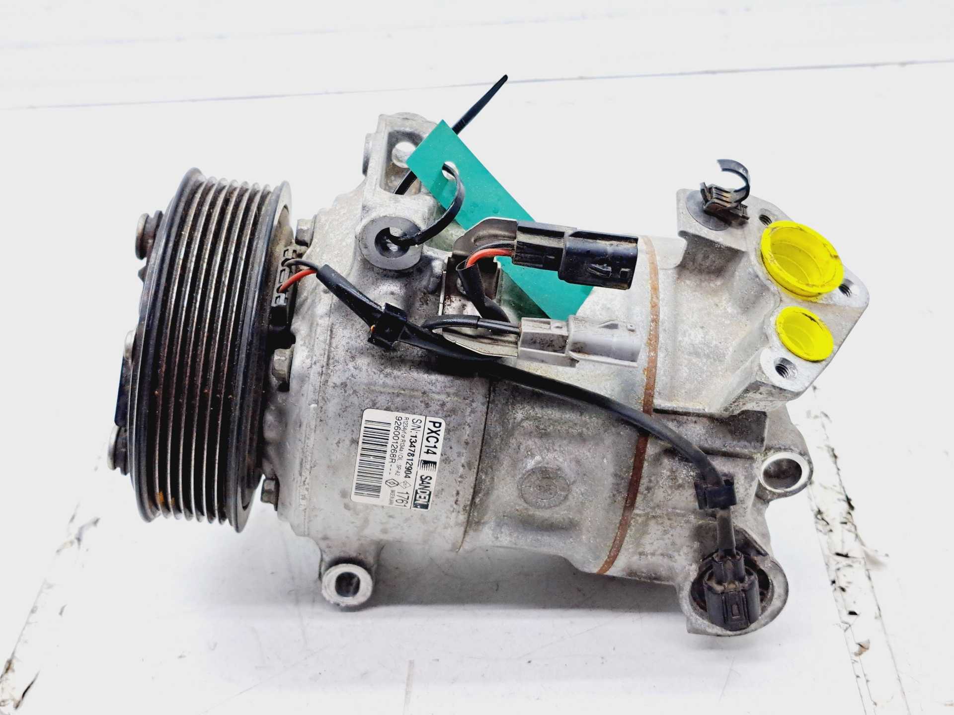Recambio de compresor aire acondicionado para renault scenic iv black edition referencia OEM IAM 926001268R 1347812904 