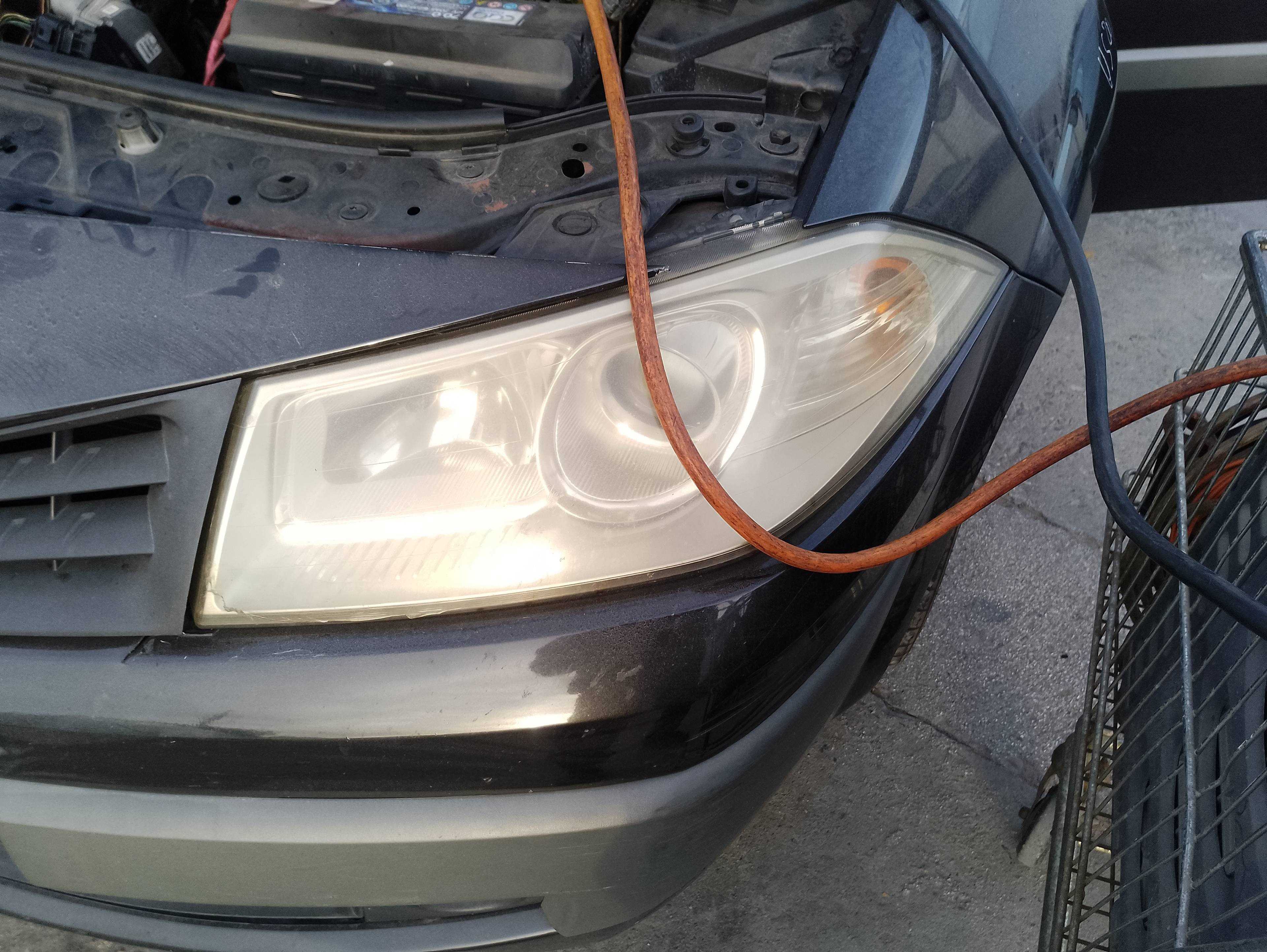 Recambio de faro izquierdo para renault megane ii berlina 3p confort dynamique referencia OEM IAM   
