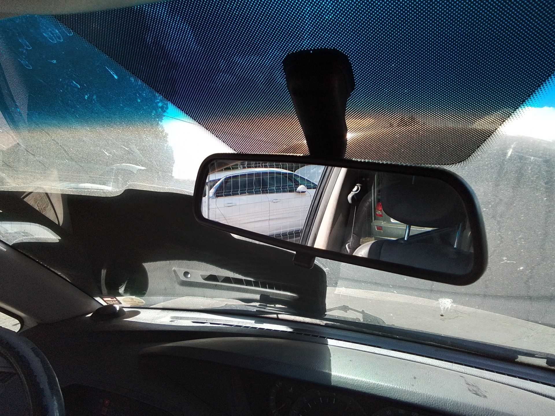 Recambio de espejo para ssangyong rodius xdi referencia OEM IAM   