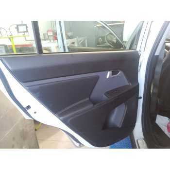 GUARNECIDO PUERTA TRASERA IZQUIERDA 833013U030XI 