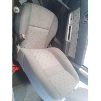 ASIENTO DELANTERO DERECHO 