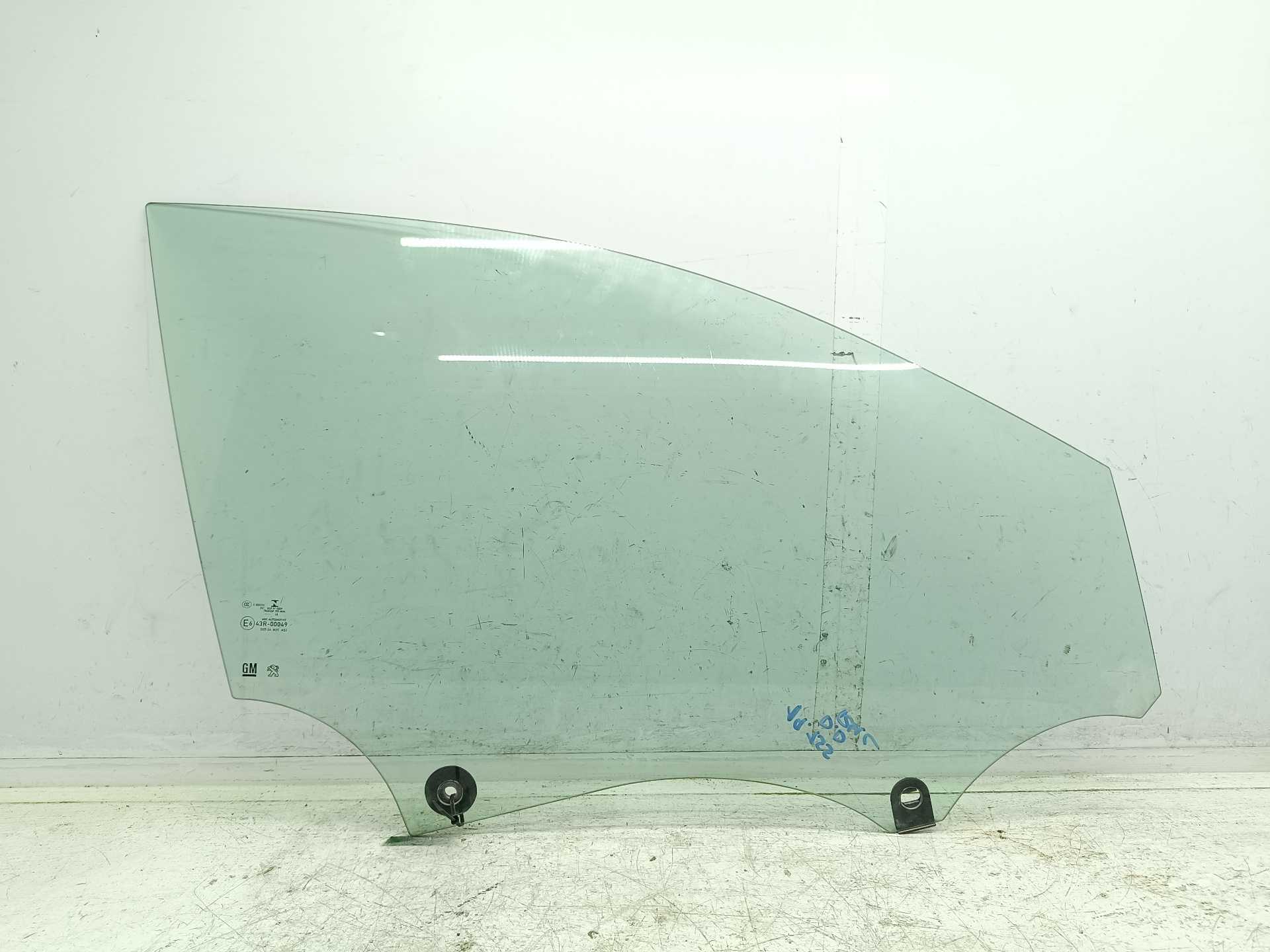 Recambio de luna delantera derecha para peugeot 3008 active referencia OEM IAM 43R00049  