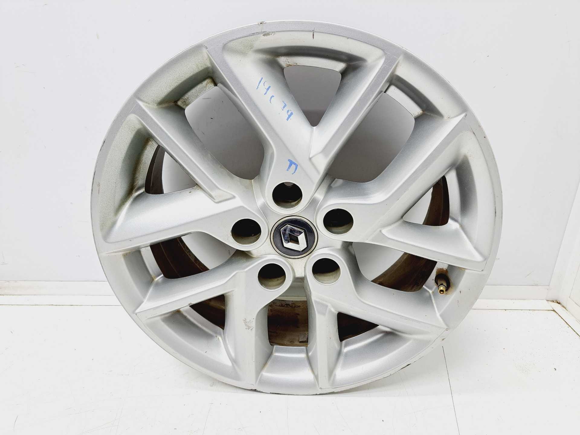 Recambio de llanta para renault kadjar bose edition referencia OEM IAM 403002509B R17 