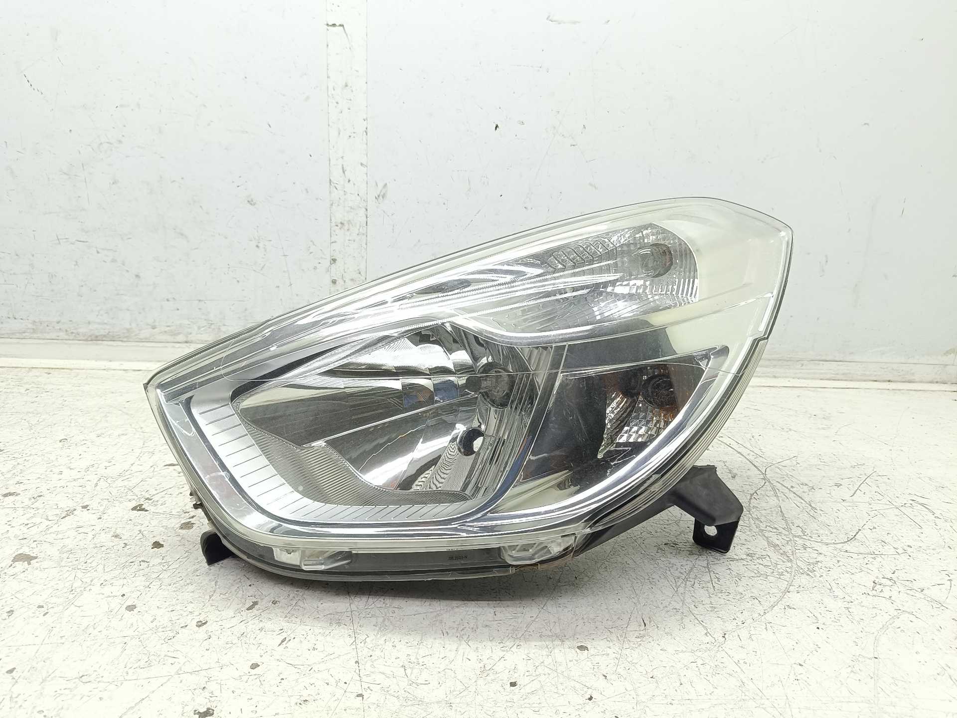 Recambio de faro izquierdo para dacia lodgy 15th anniversary referencia OEM IAM 260607950R 90007665 