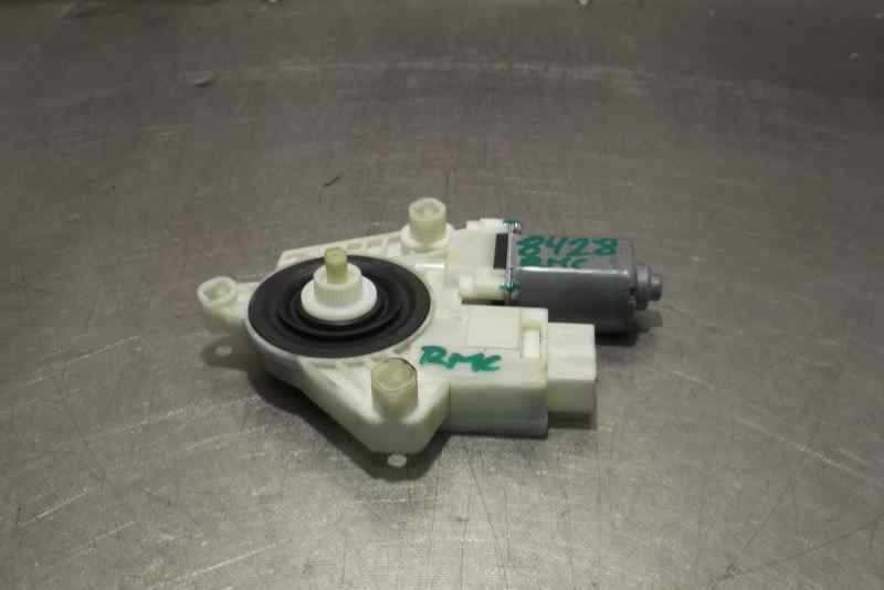 Recambio de motor elevalunas trasero derecho para seat toledo (kg3) reference referencia OEM IAM 5JA959812  