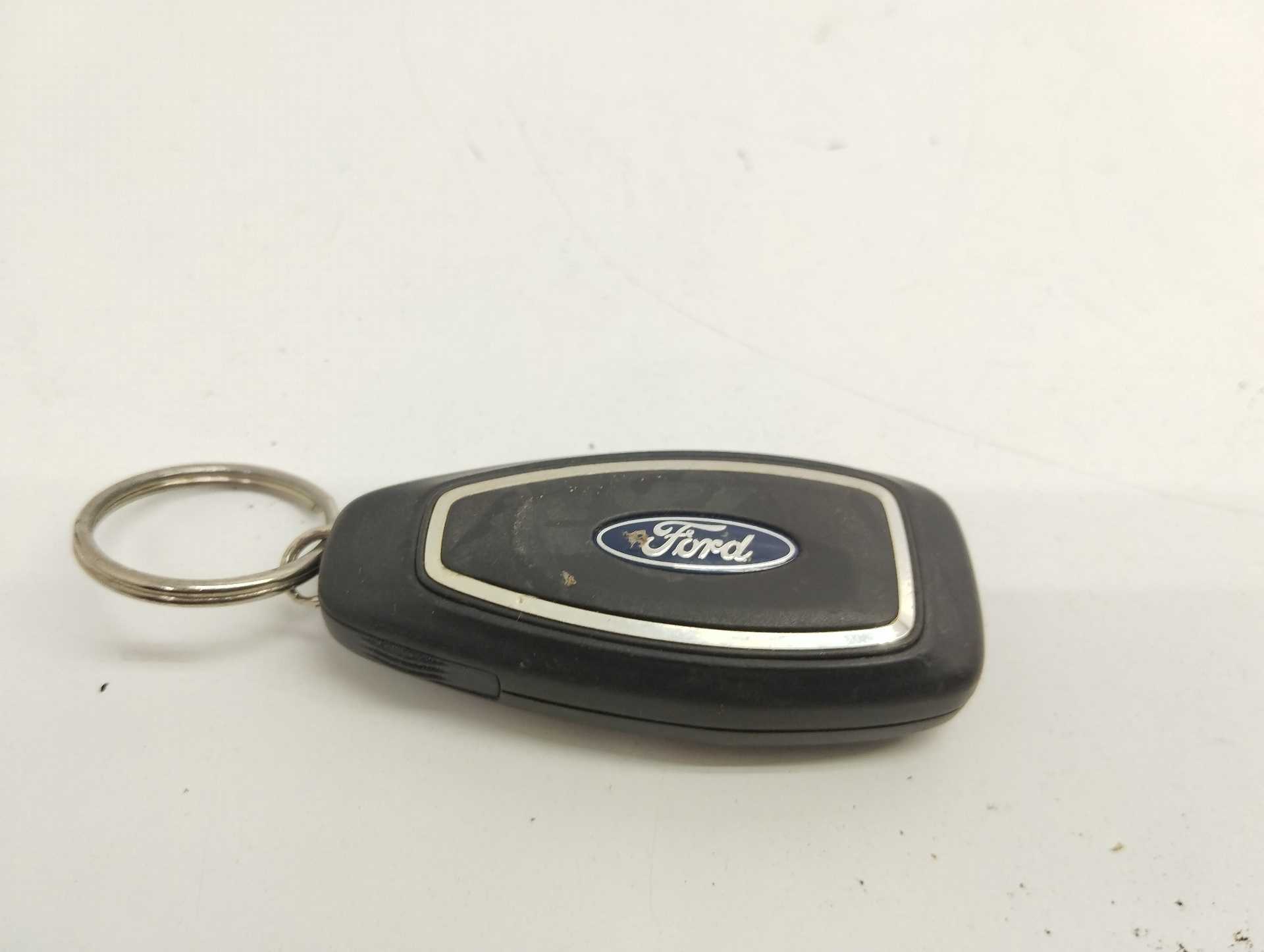 Recambio de llave tarjeta para ford focus lim. (cb8) edition referencia OEM IAM   